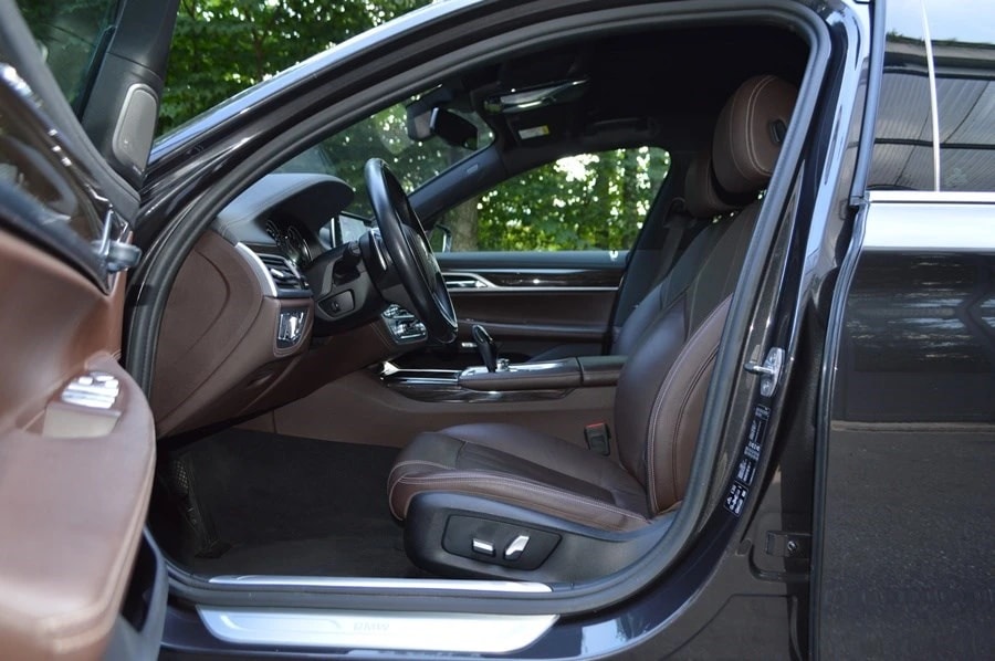 BMW 730d xDrive Steptronic-image-5