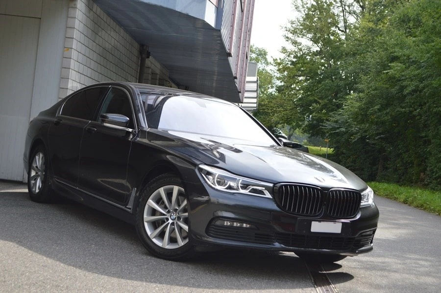 BMW 730d xDrive Steptronic-image-0