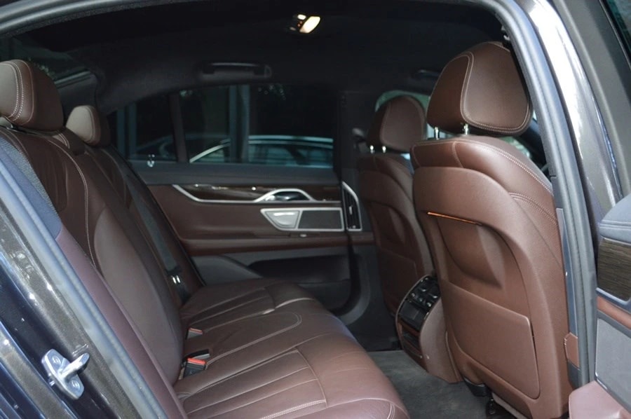 BMW 730d xDrive Steptronic-image-9