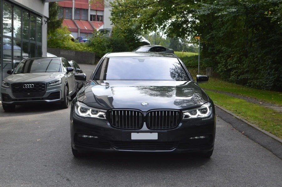 BMW 730d xDrive Steptronic-image-1