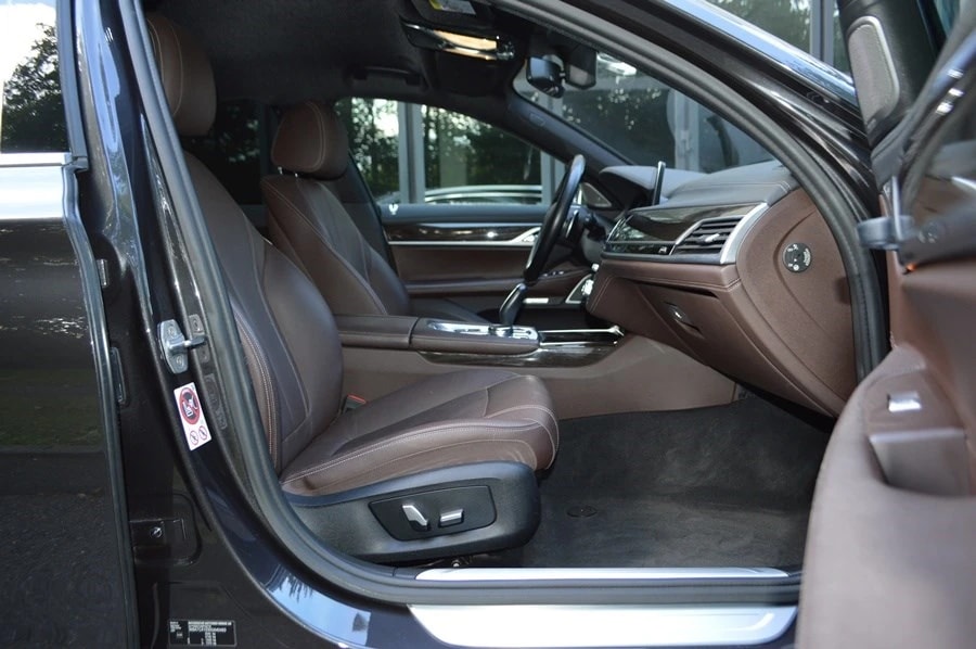 BMW 730d xDrive Steptronic-image-7