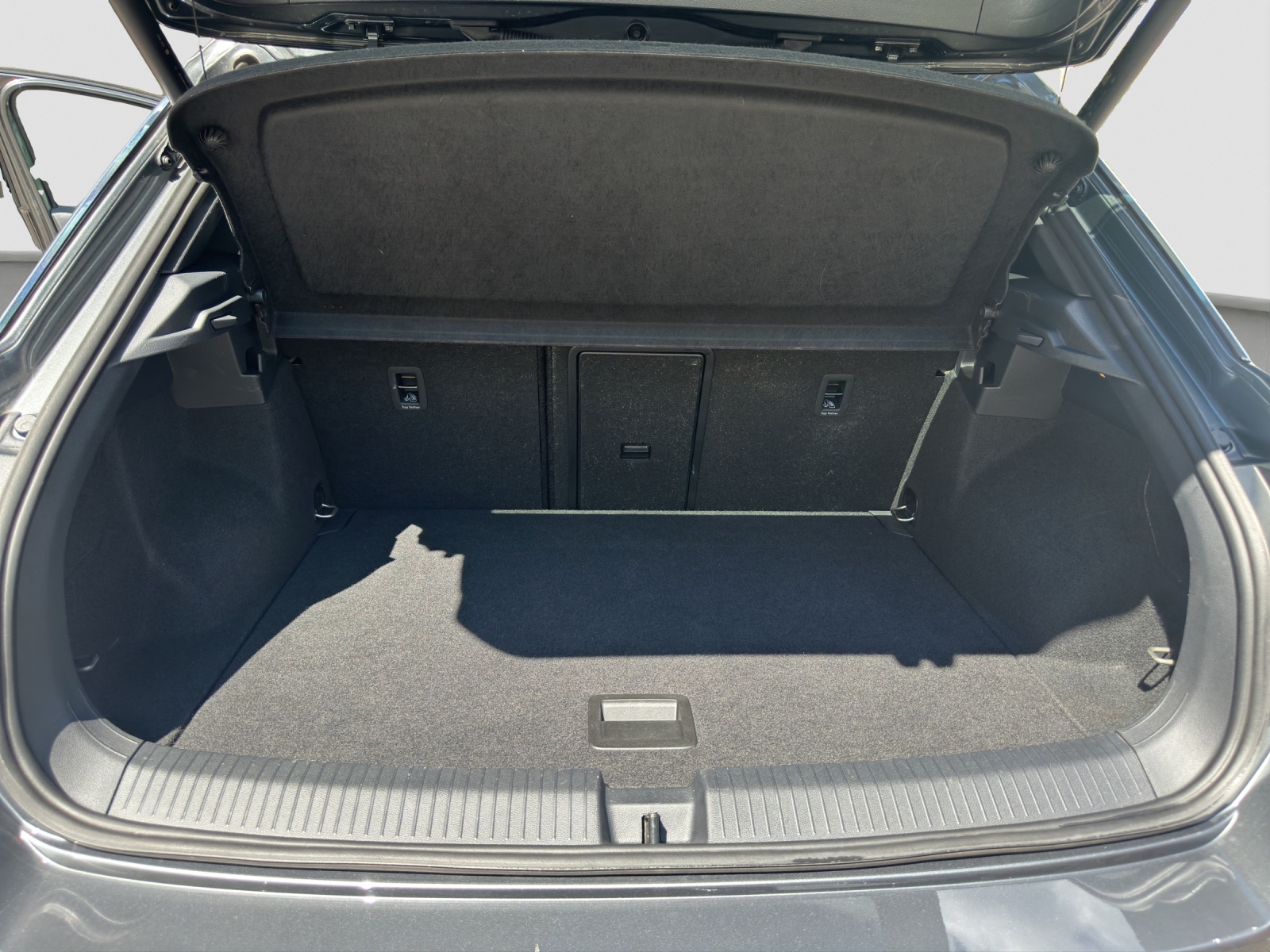 VW T-Roc 1.5 TSI EVO Advance Selection DSG-image-9