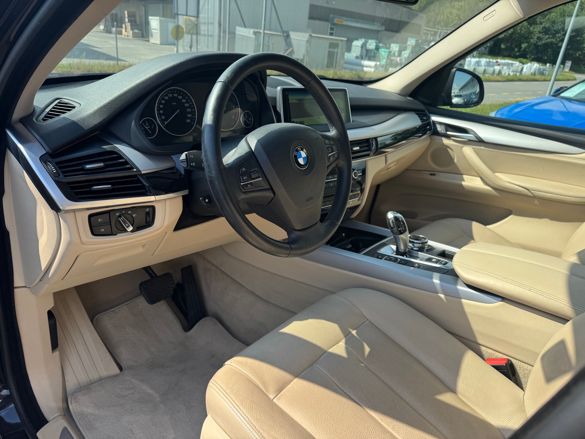 BMW X5 xDrive 30d Steptronic-image-9