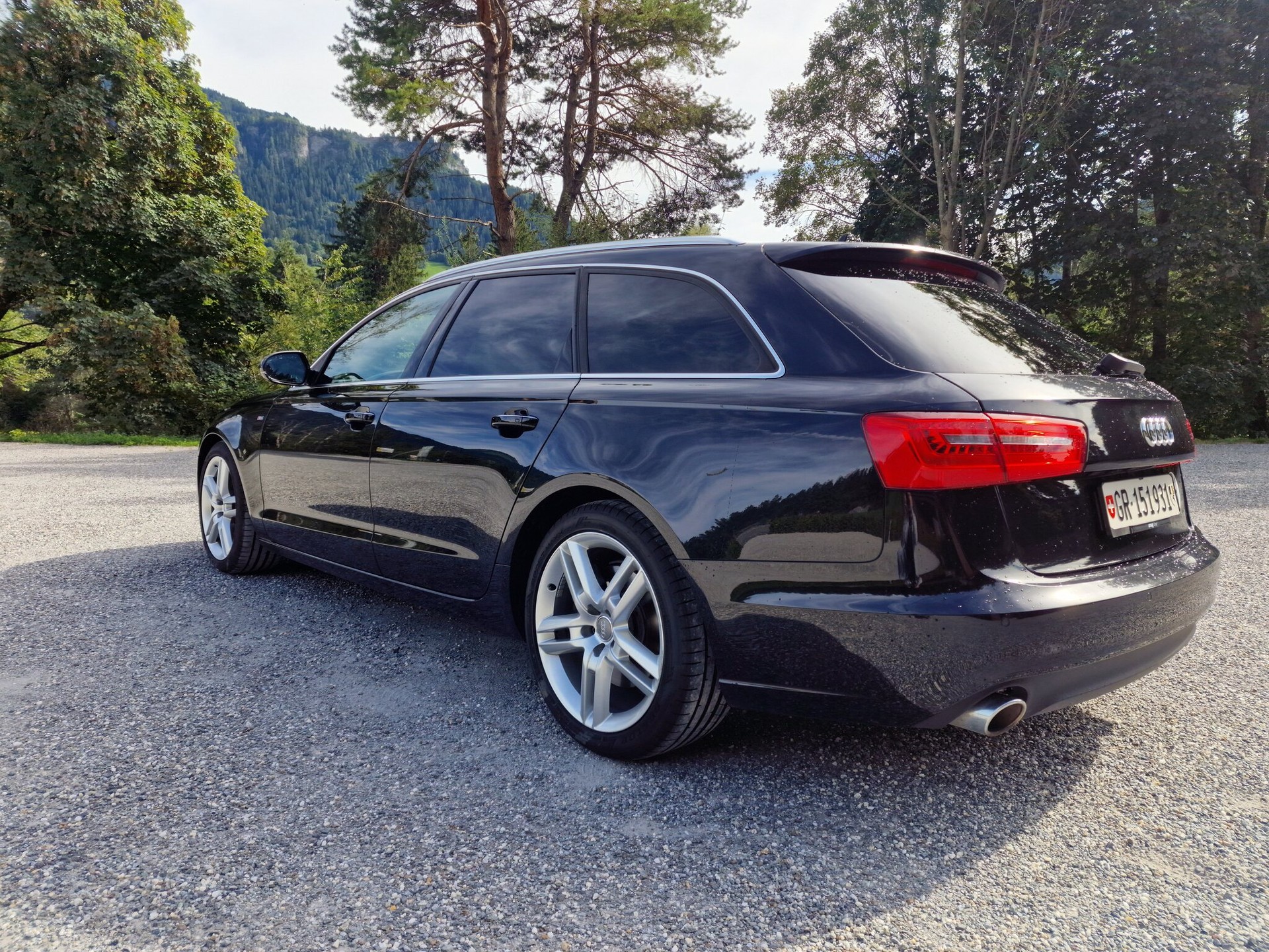 AUDI A6 Avant 3.0 TDI V6 quattro S-tronic-image-1