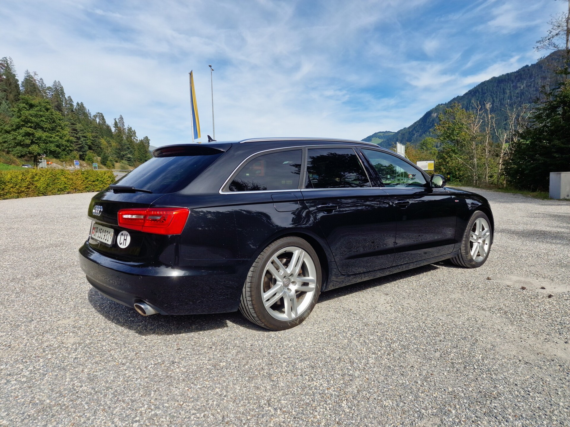 AUDI A6 Avant 3.0 TDI V6 quattro S-tronic-image-3