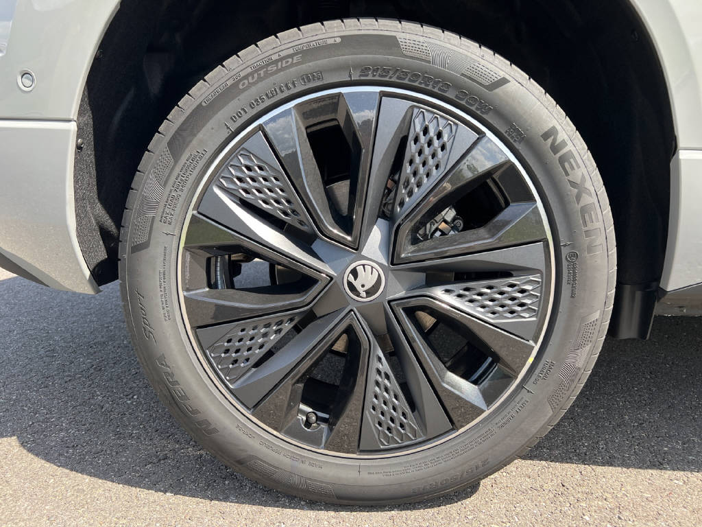 SKODA Karoq 1.5 TSI SportLine DSG-image-7