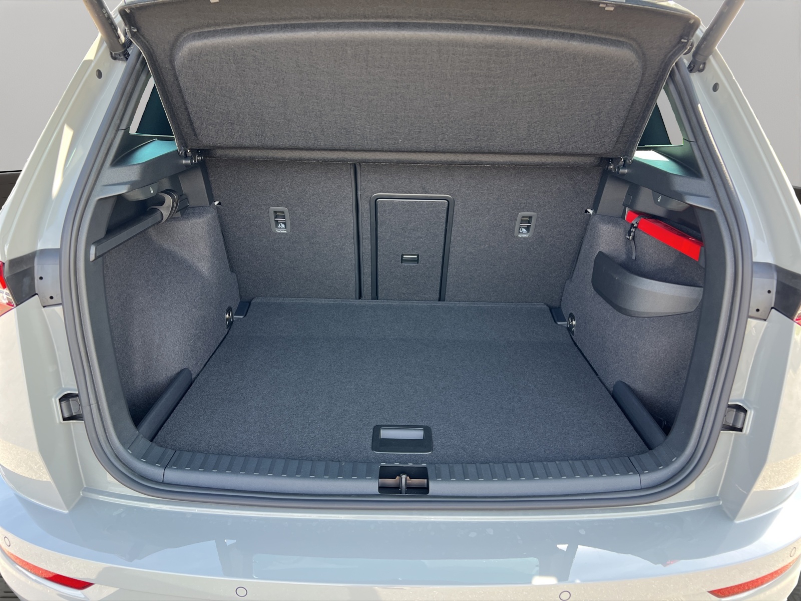 SKODA Karoq 1.5 TSI SportLine DSG-image-16