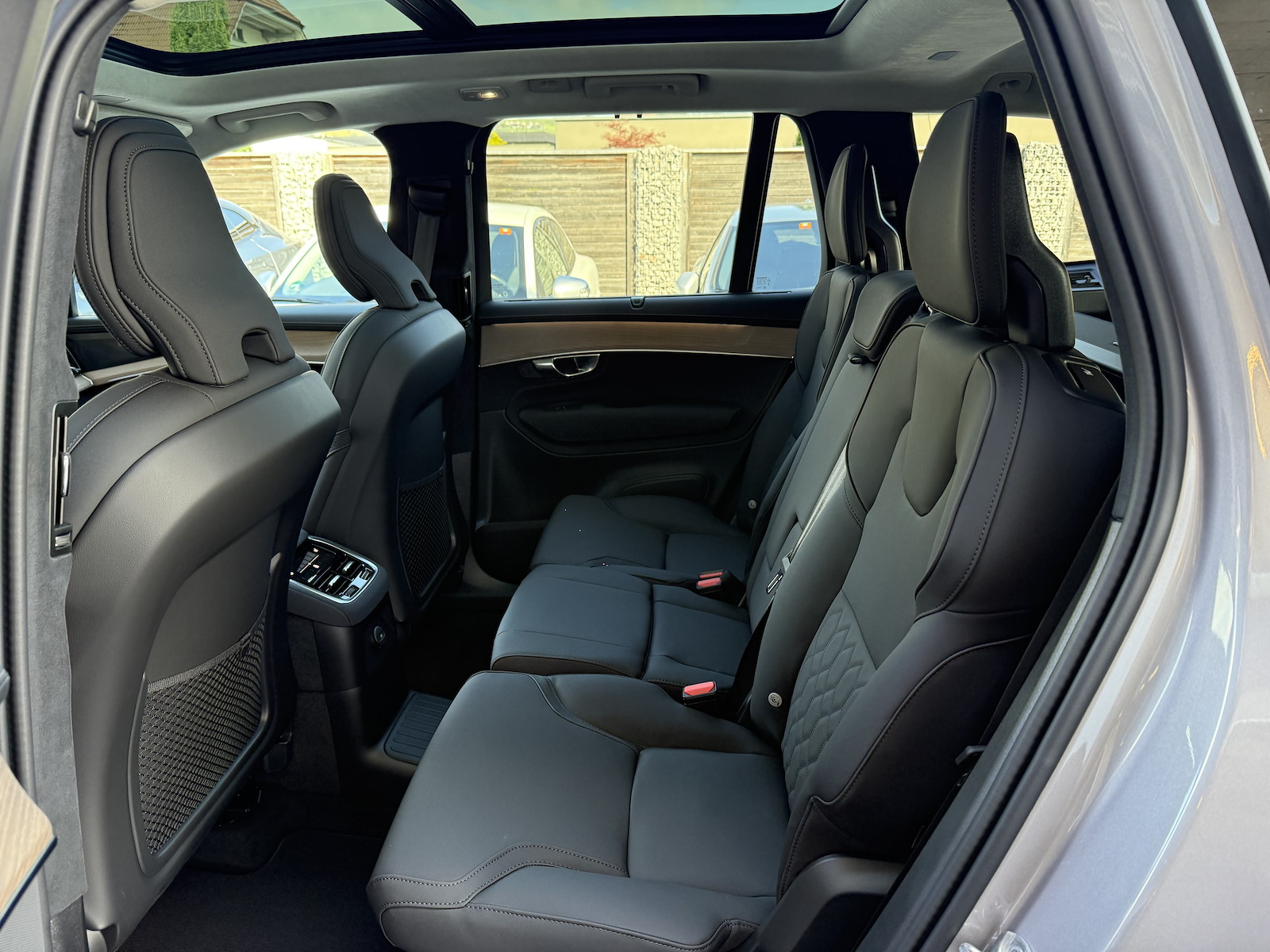 VOLVO XC90 2.0 T8 TE Ultra Dark eAWD-image-10