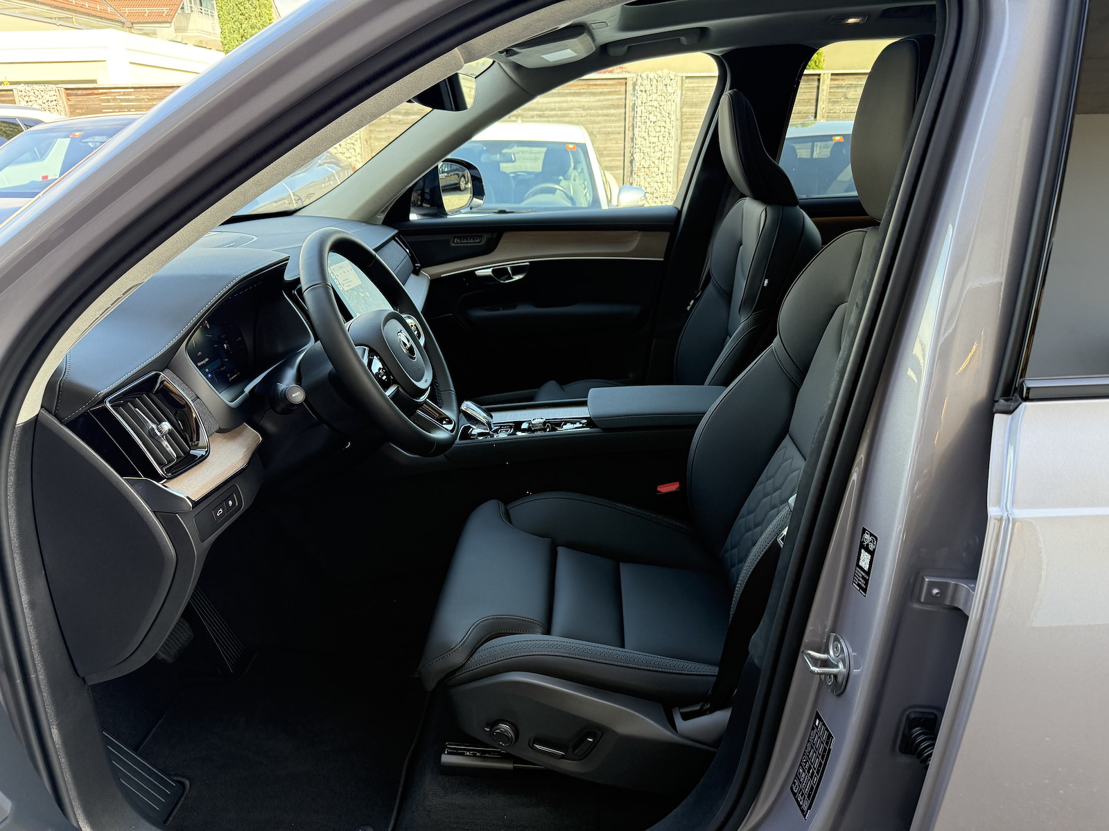 VOLVO XC90 2.0 T8 TE Ultra Dark eAWD-image-8