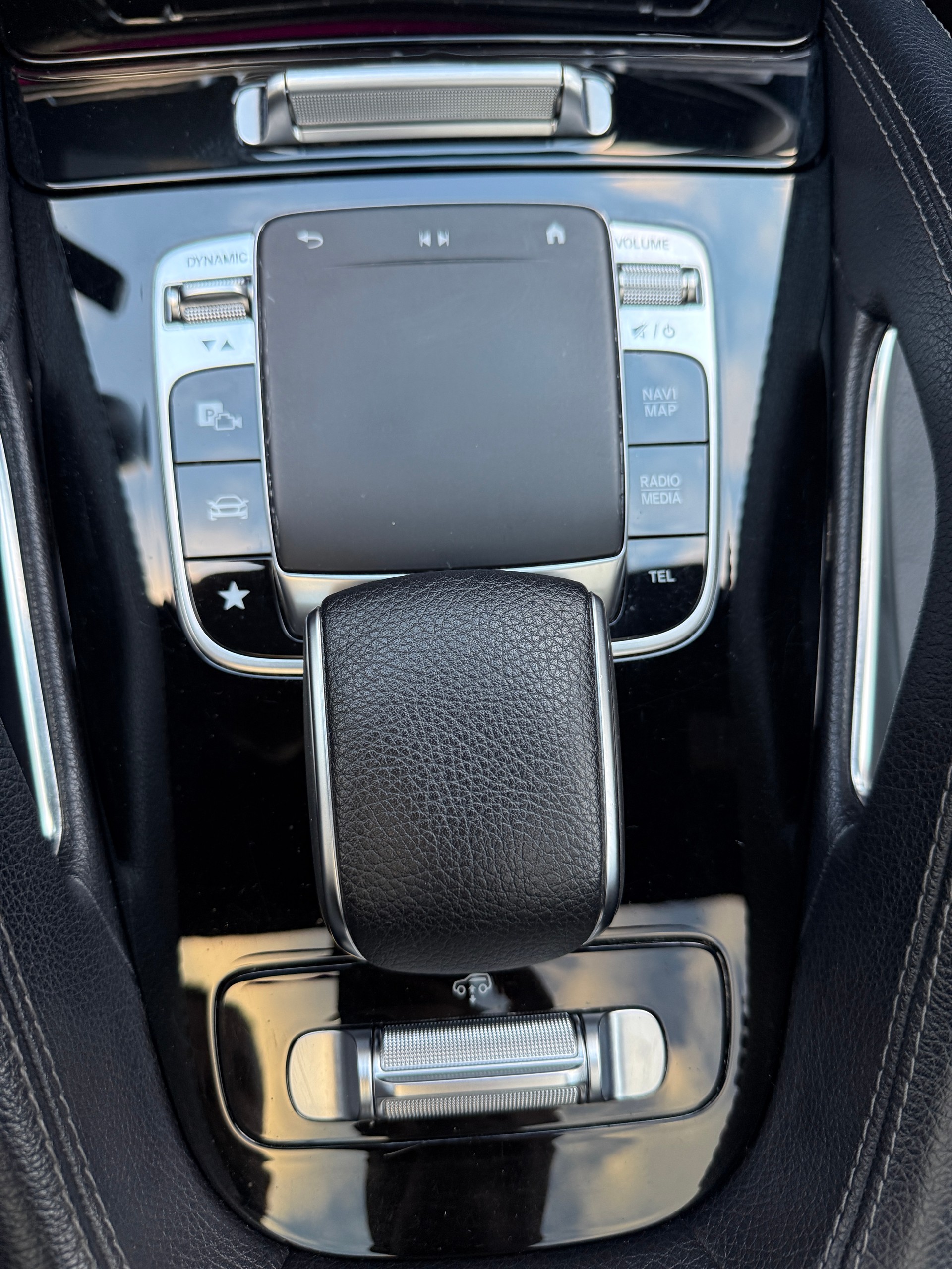 MERCEDES-BENZ GLE 400 d 4Matic AMG Line 9G-Tronic-image-15