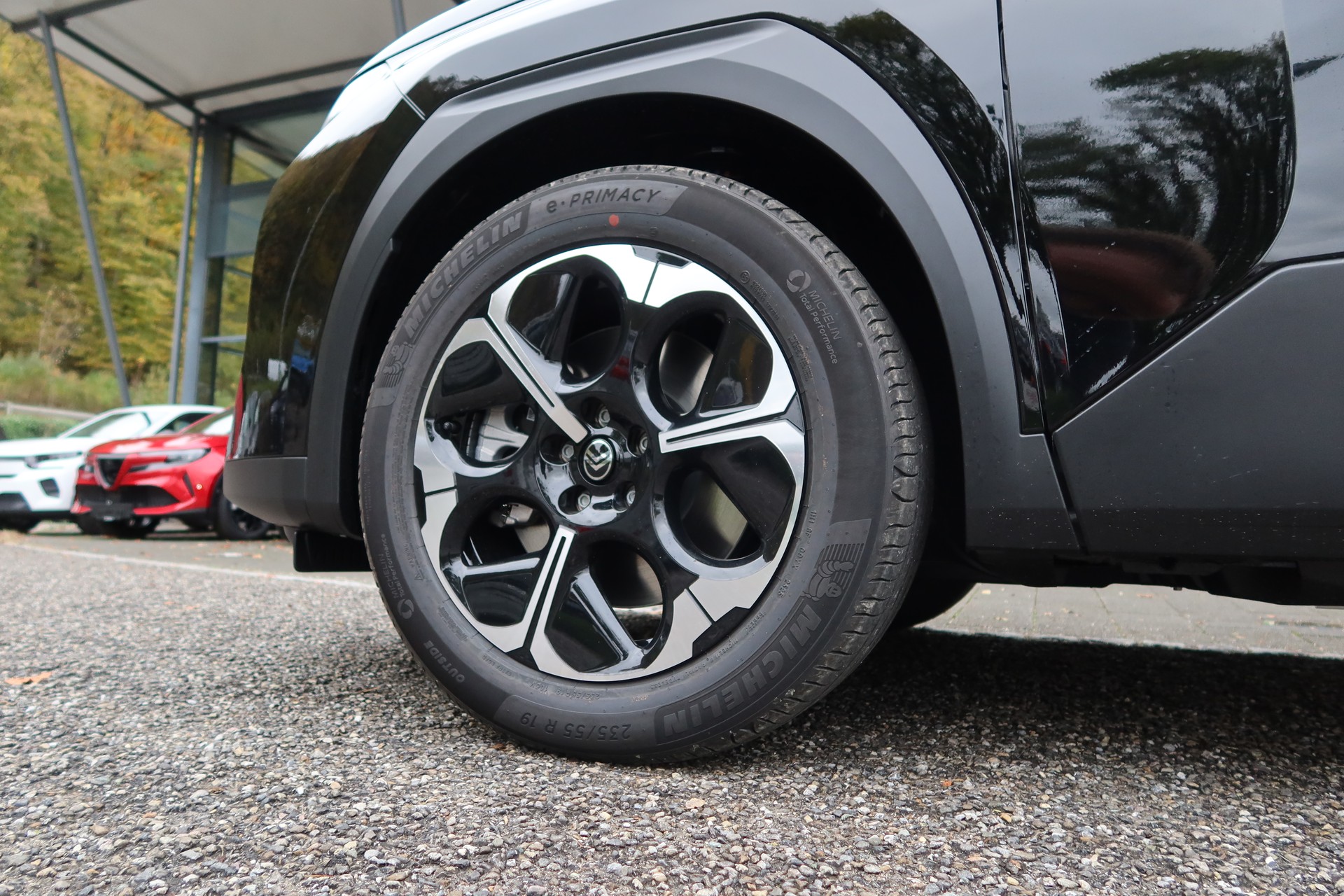 CITROEN E-C5 Aircross 73 kWh Plus-image-8