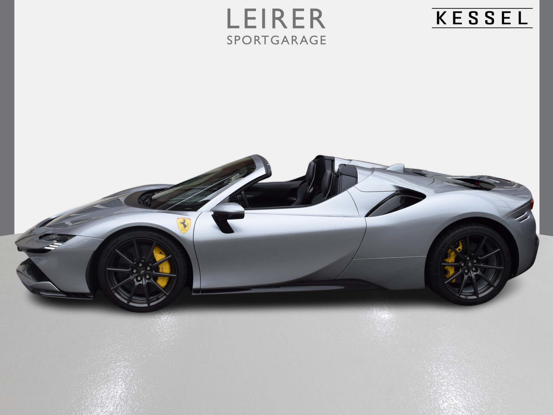 FERRARI SF90 Spider-image-1