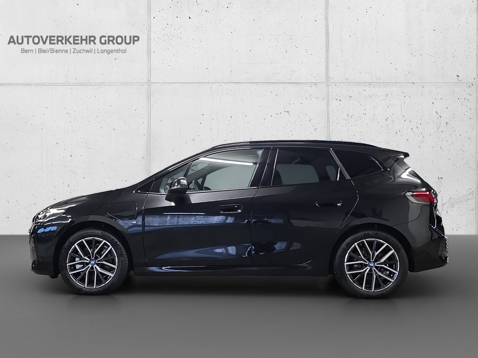 BMW 230e xDrive Active Tourer M Sport-image-3