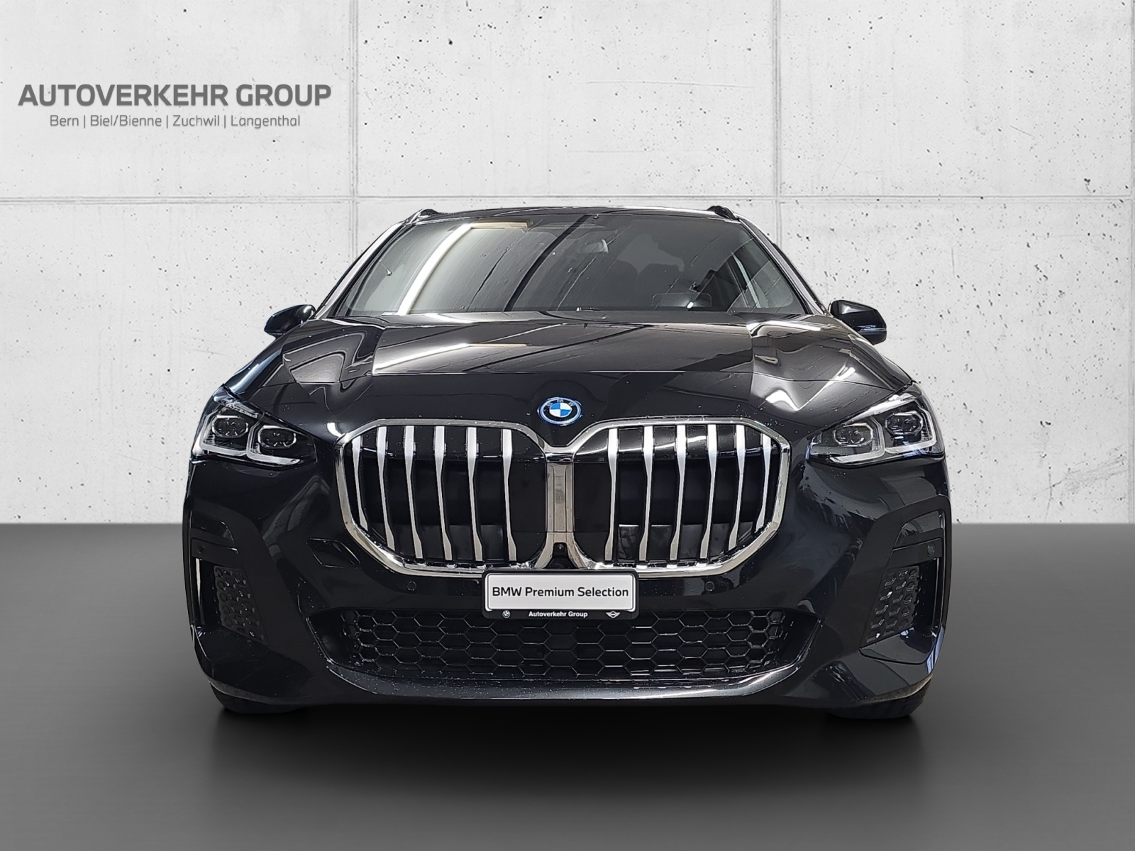 BMW 230e xDrive Active Tourer M Sport-image-1