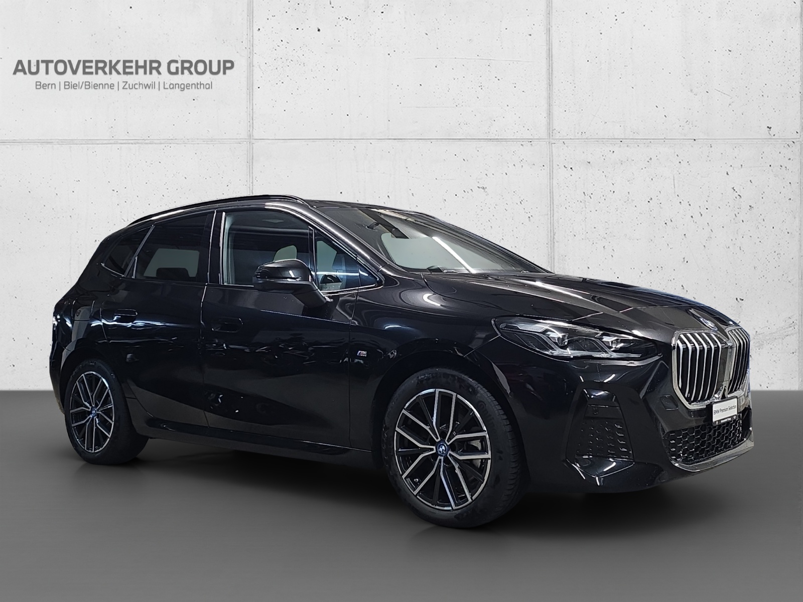 BMW 230e xDrive Active Tourer M Sport-image-2