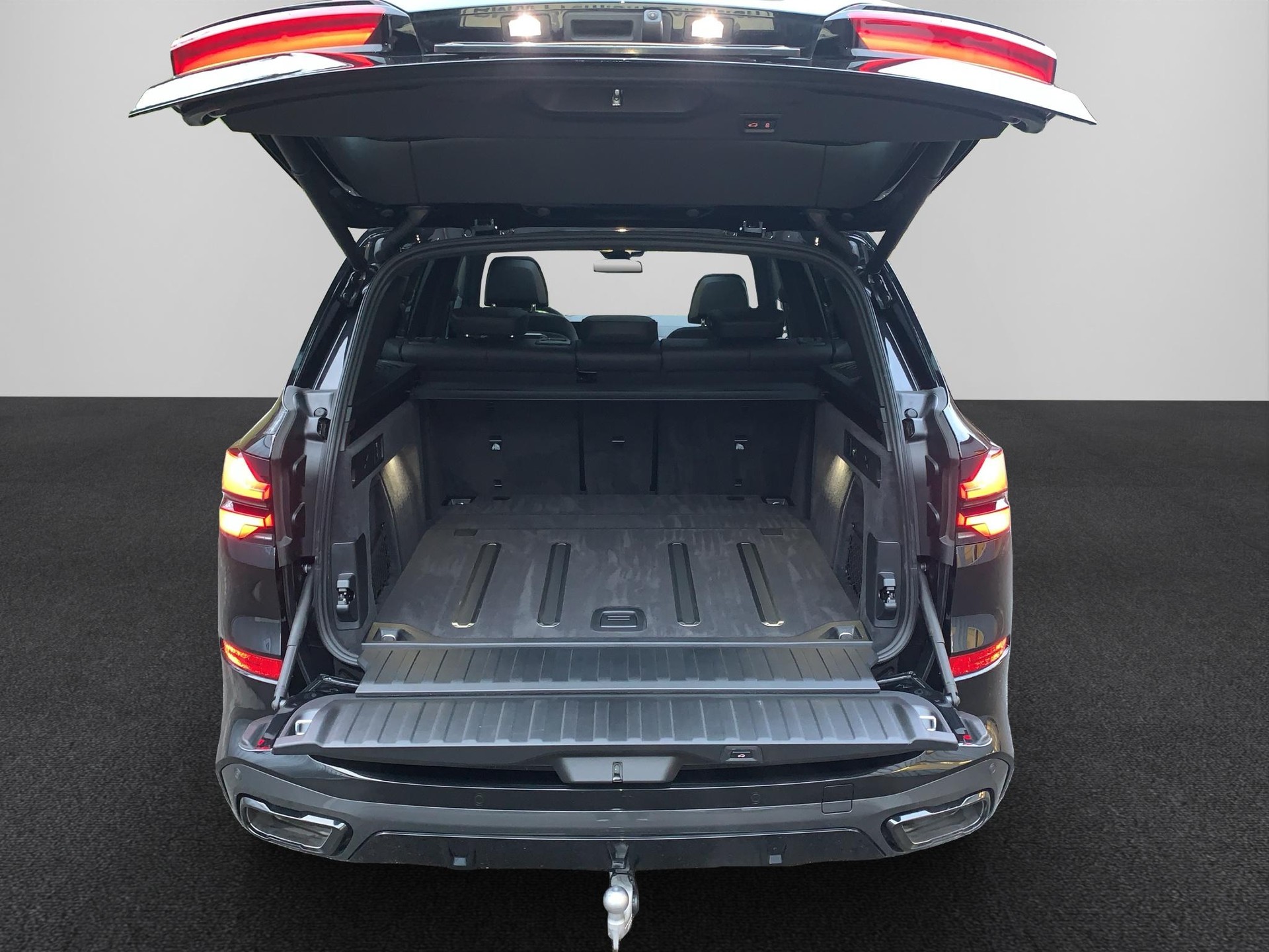 BMW X5 xDrive 48V 40i M Sport Pro Steptronic-image-17