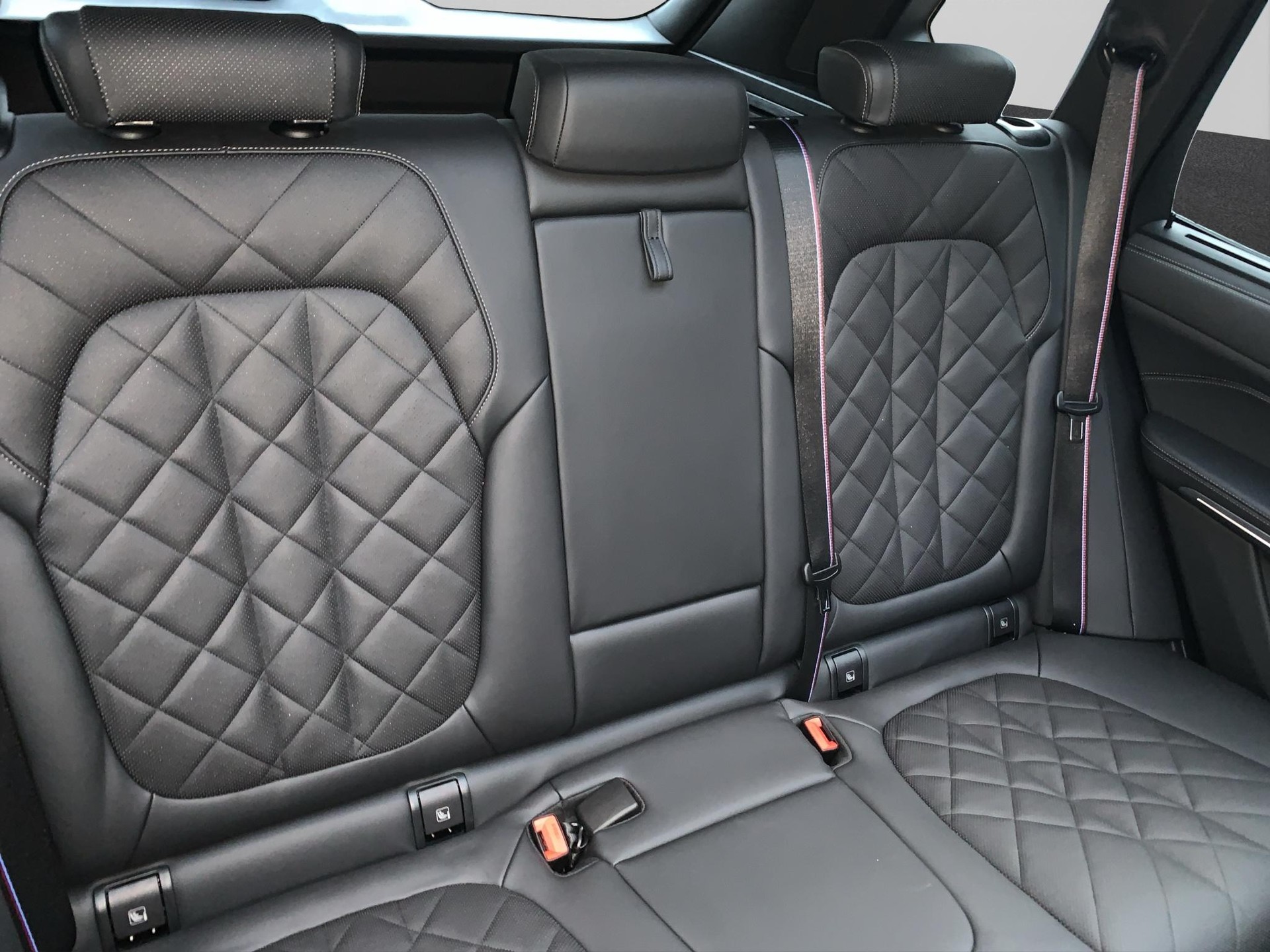 BMW X5 xDrive 48V 40i M Sport Pro Steptronic-image-15