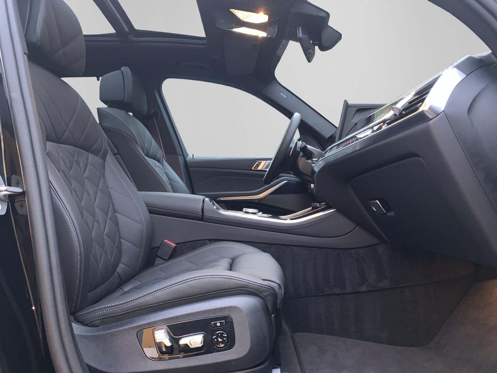 BMW X5 xDrive 48V 40i M Sport Pro Steptronic-image-14