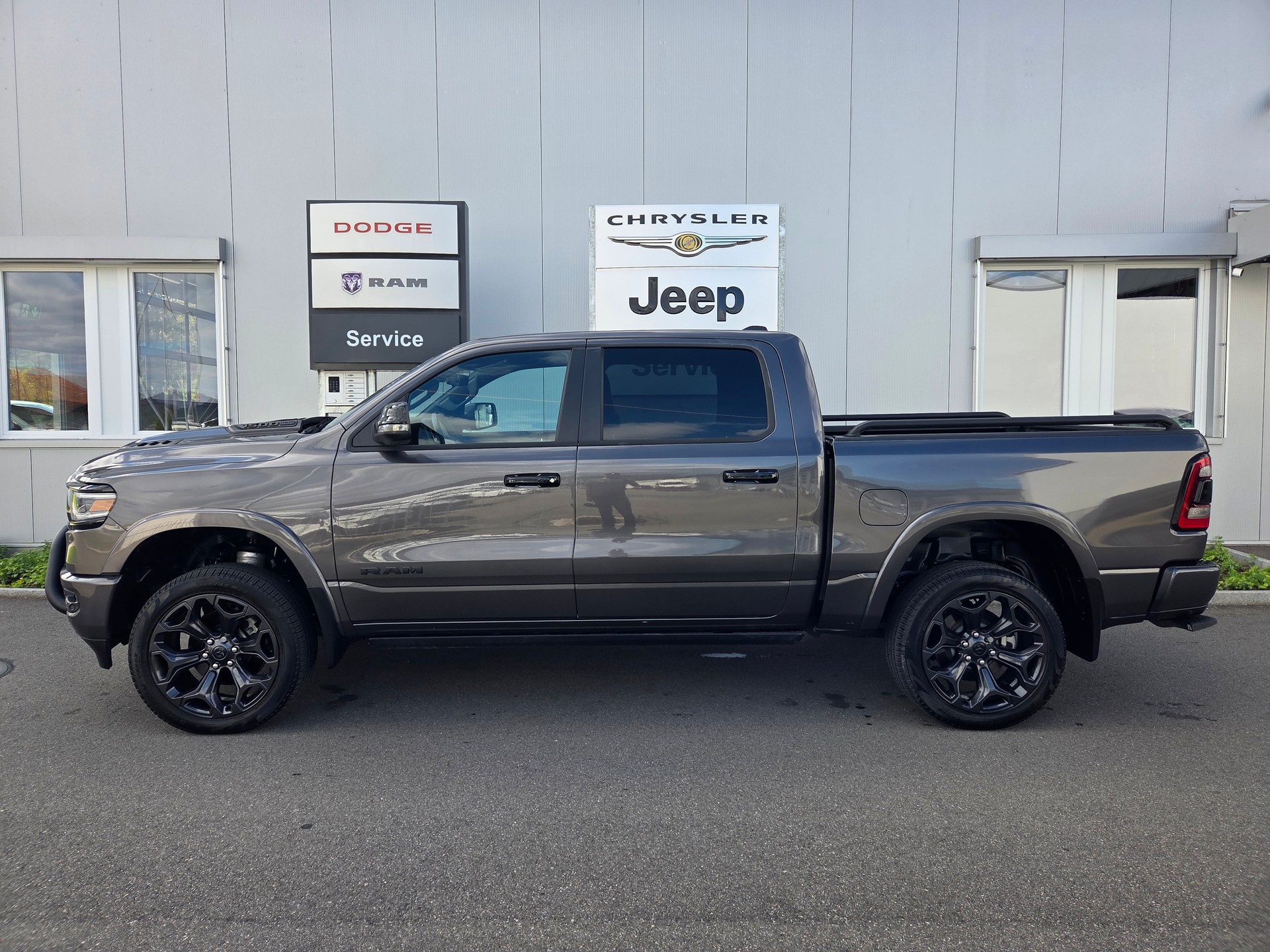 DODGE Ram 1500 5.7 V8 4x4 Limited 396PS / 3.5T AHK