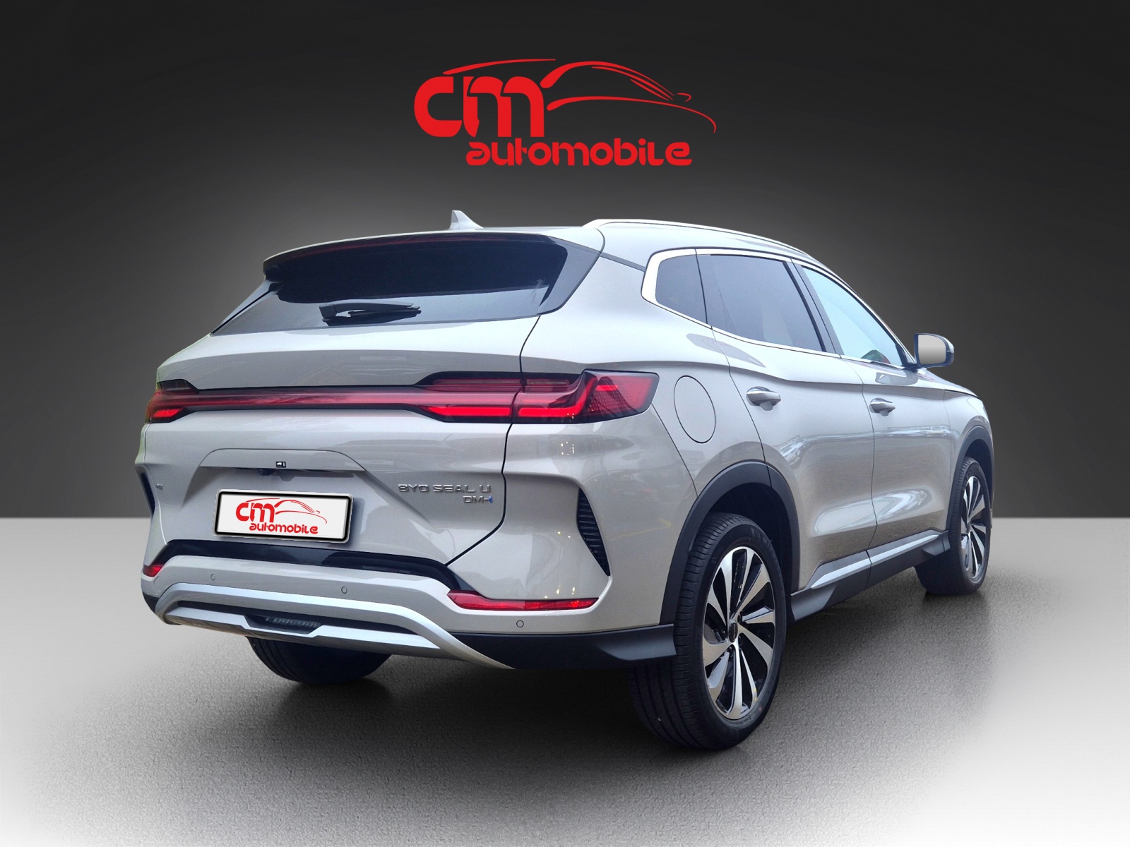 BYD Seal U DM-i Design AWD-image-6