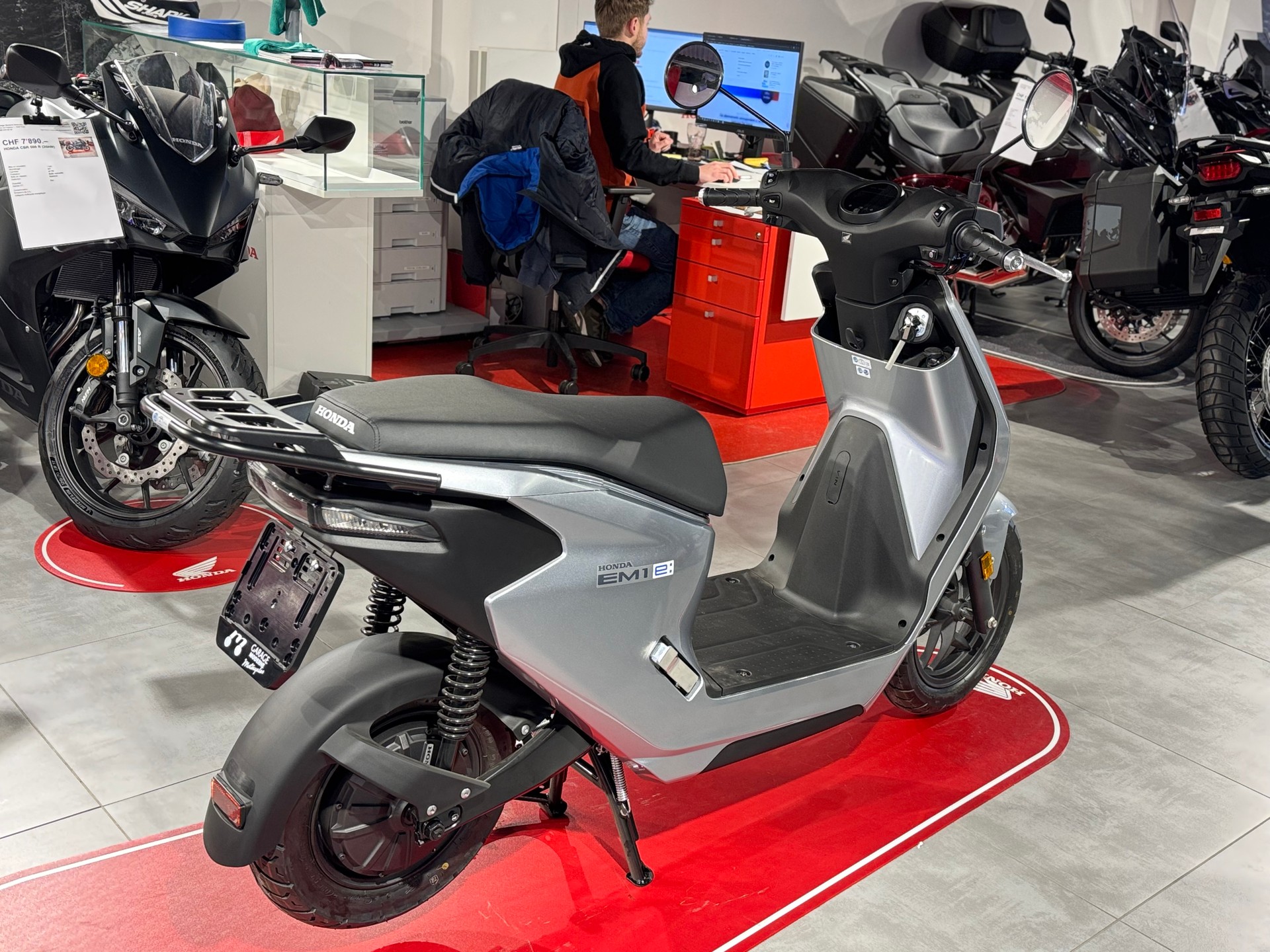 HONDA EM1-E-showroom-element-2