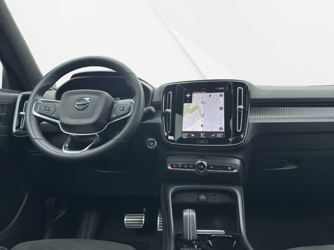 VOLVO XC40 B4 Benzin Mild Hybrid R-Design Geartronic-image-9