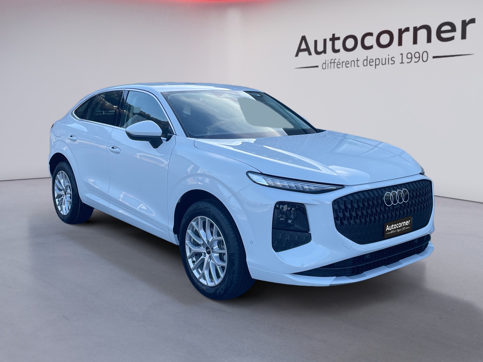 AUDI Q3 Sportback 110 kW TFSI S tronic-image-0