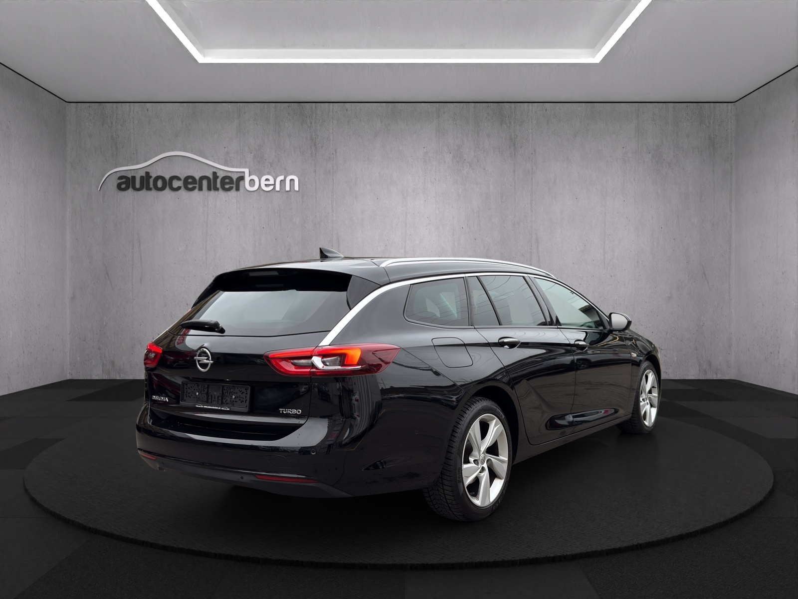 OPEL Insignia 1.5 T Sports Tourer Exclusive Automatic-image-6
