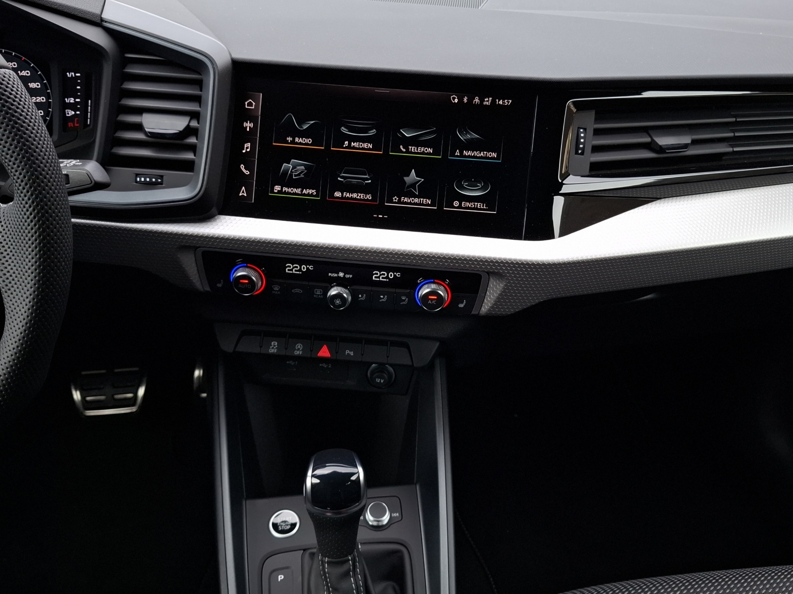 AUDI A1 Sportback 30 TFSI S Line Attraction S-tronic-image-10