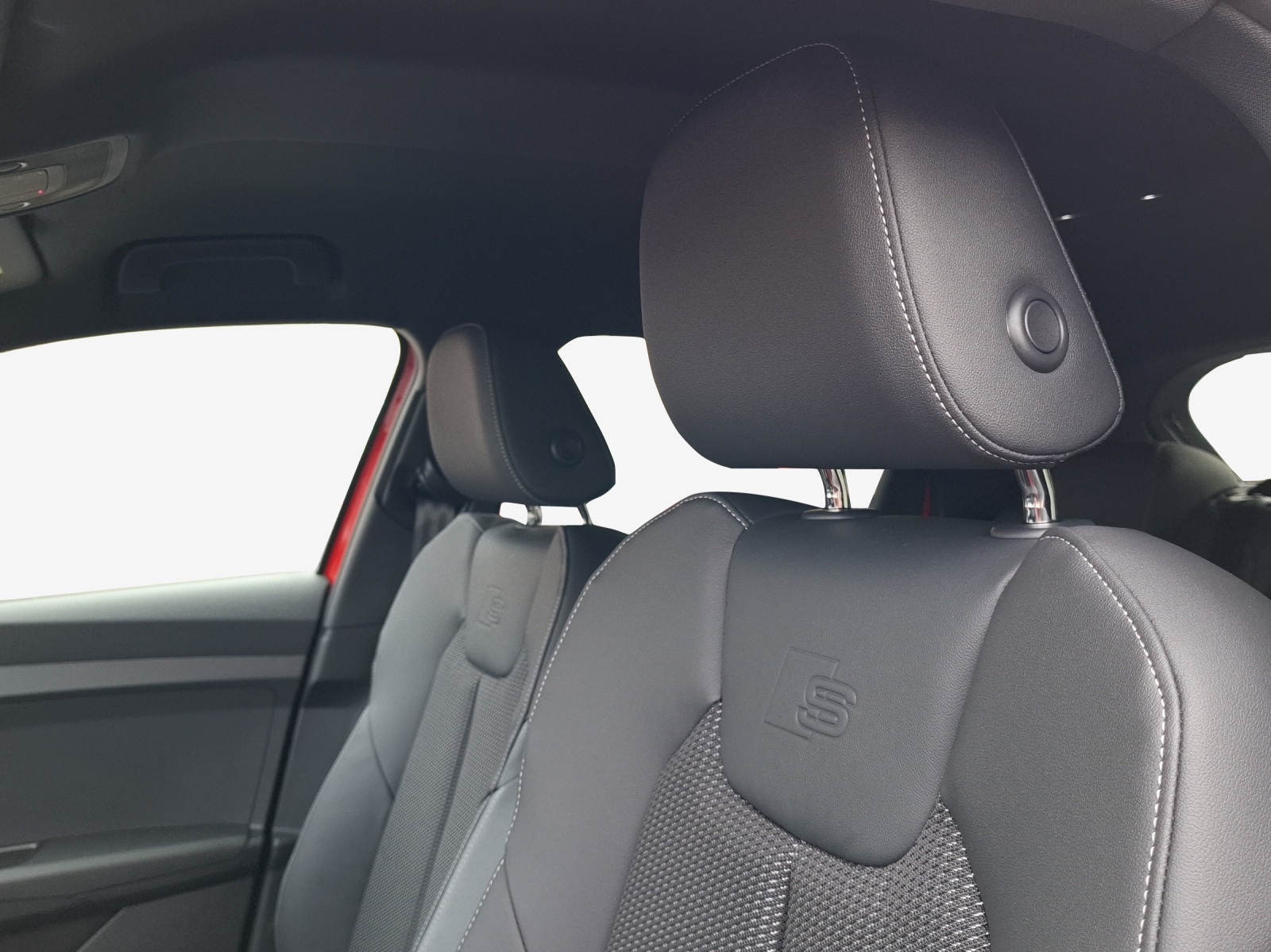 AUDI A1 Sportback 30 TFSI S Line Attraction S-tronic-image-13