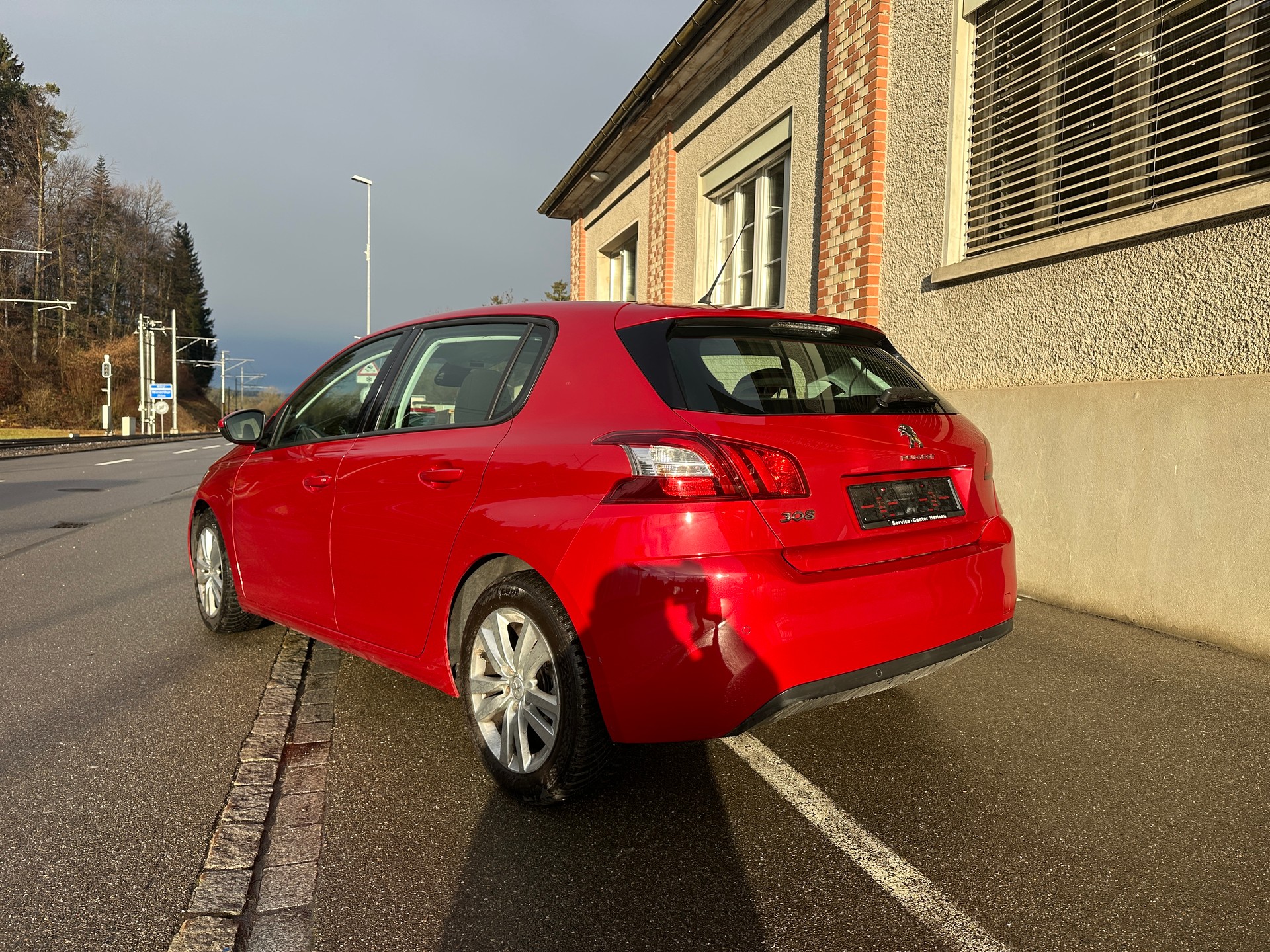 PEUGEOT 308 1.6 THP Allure-image-7