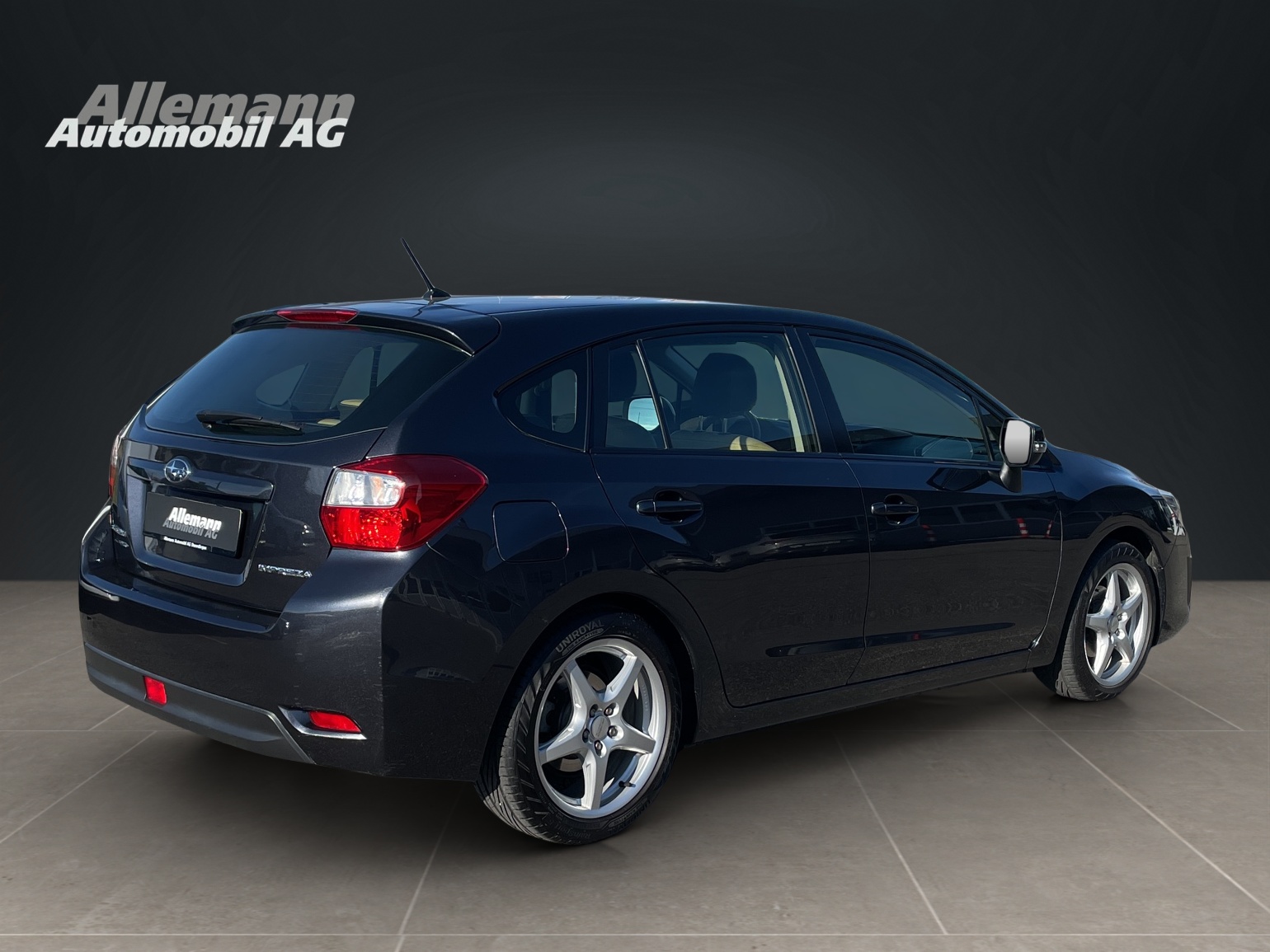 SUBARU Impreza Wagon 1.6i Swiss Two-image-4
