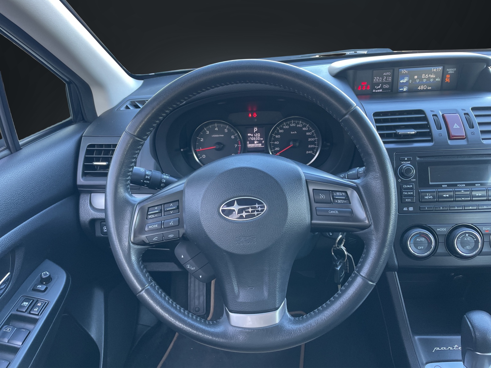 SUBARU Impreza Wagon 1.6i Swiss Two-image-7
