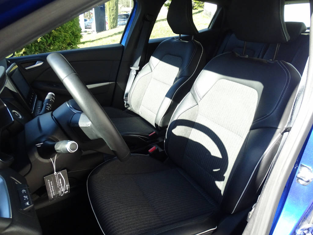 RENAULT Clio 1.6 E-Tech Intens-image-4