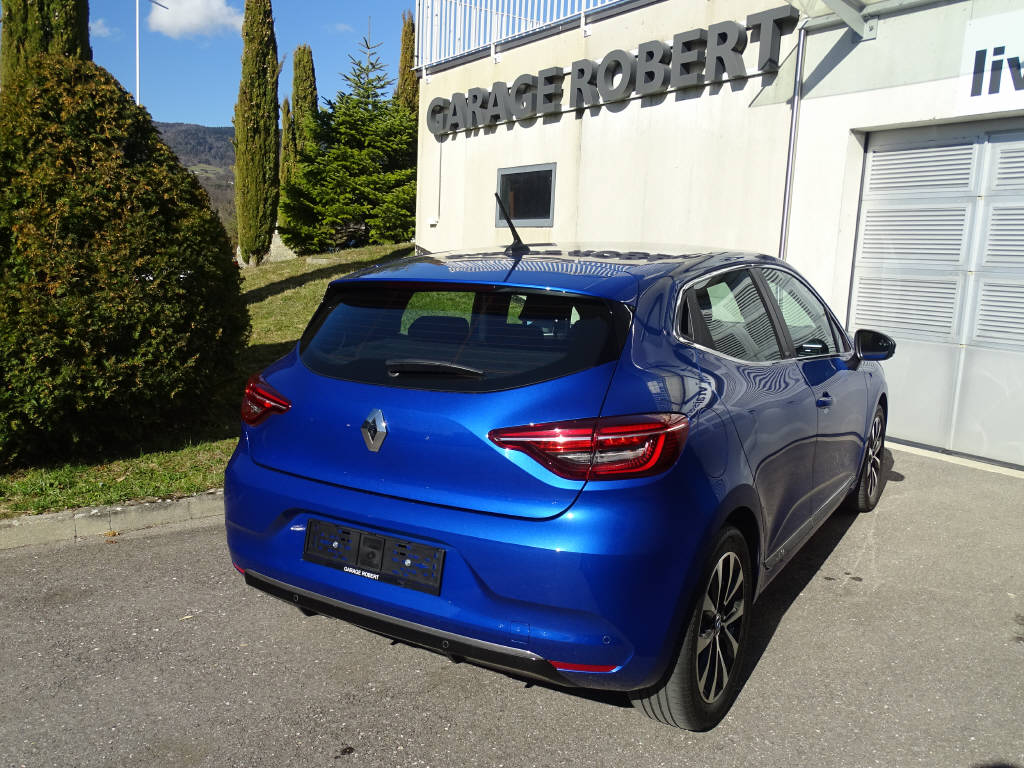 RENAULT Clio 1.6 E-Tech Intens-image-2