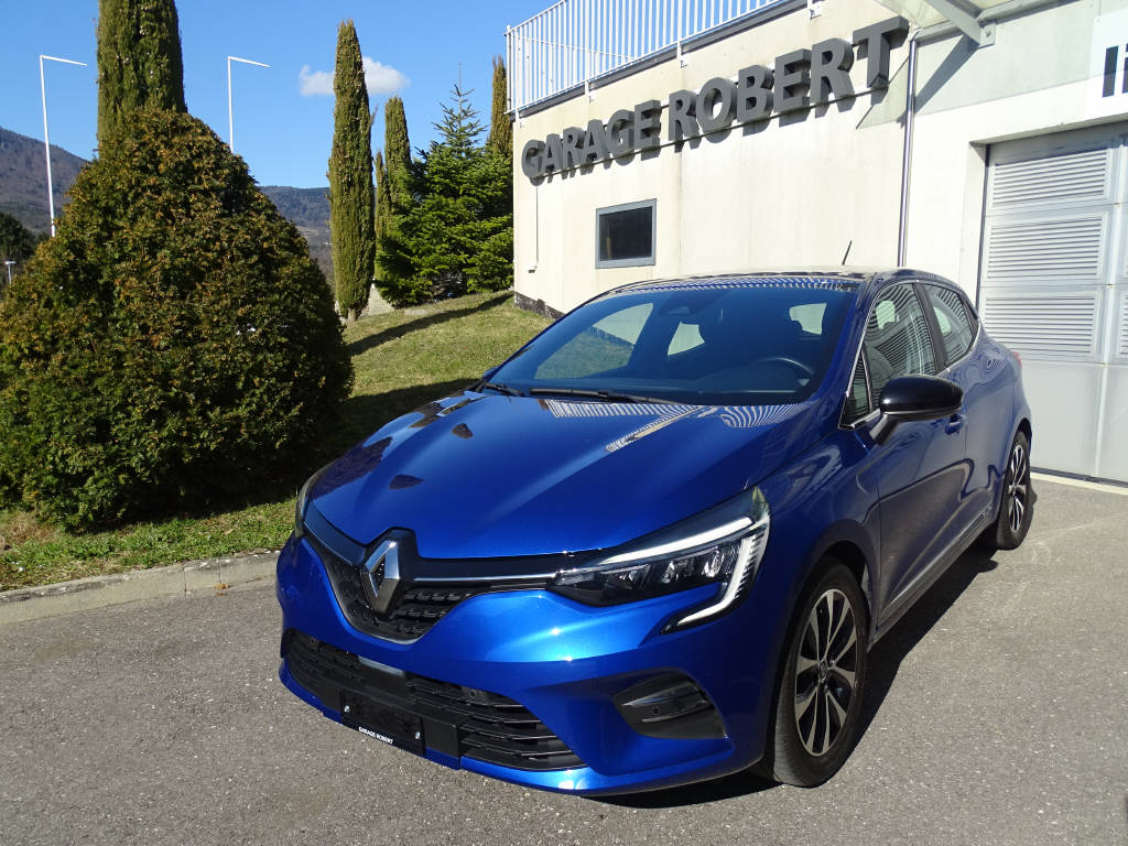 RENAULT Clio 1.6 E-Tech Intens-image-0