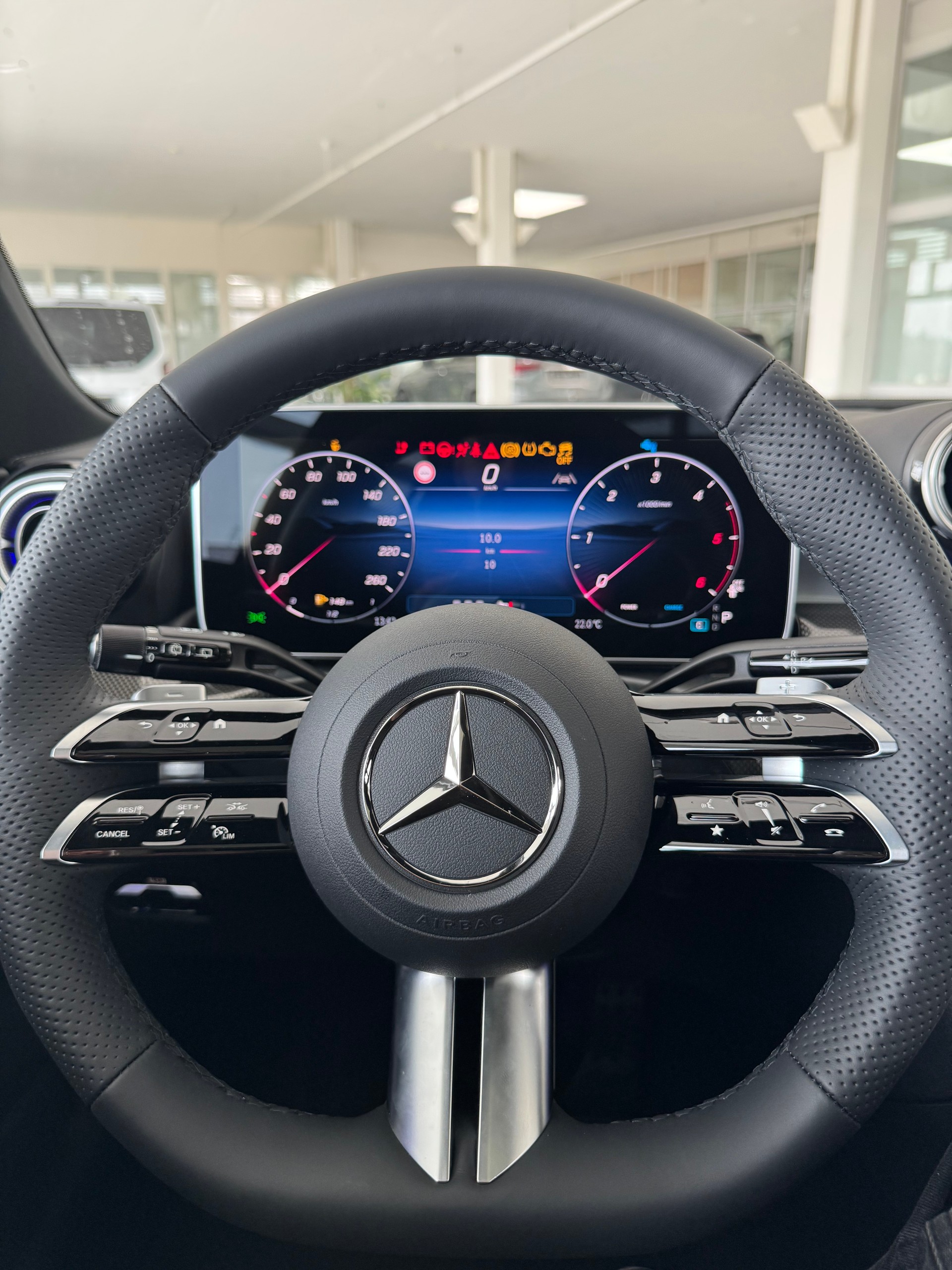 MERCEDES-BENZ C 220 d T 4 Matic Swiss Star-image-9