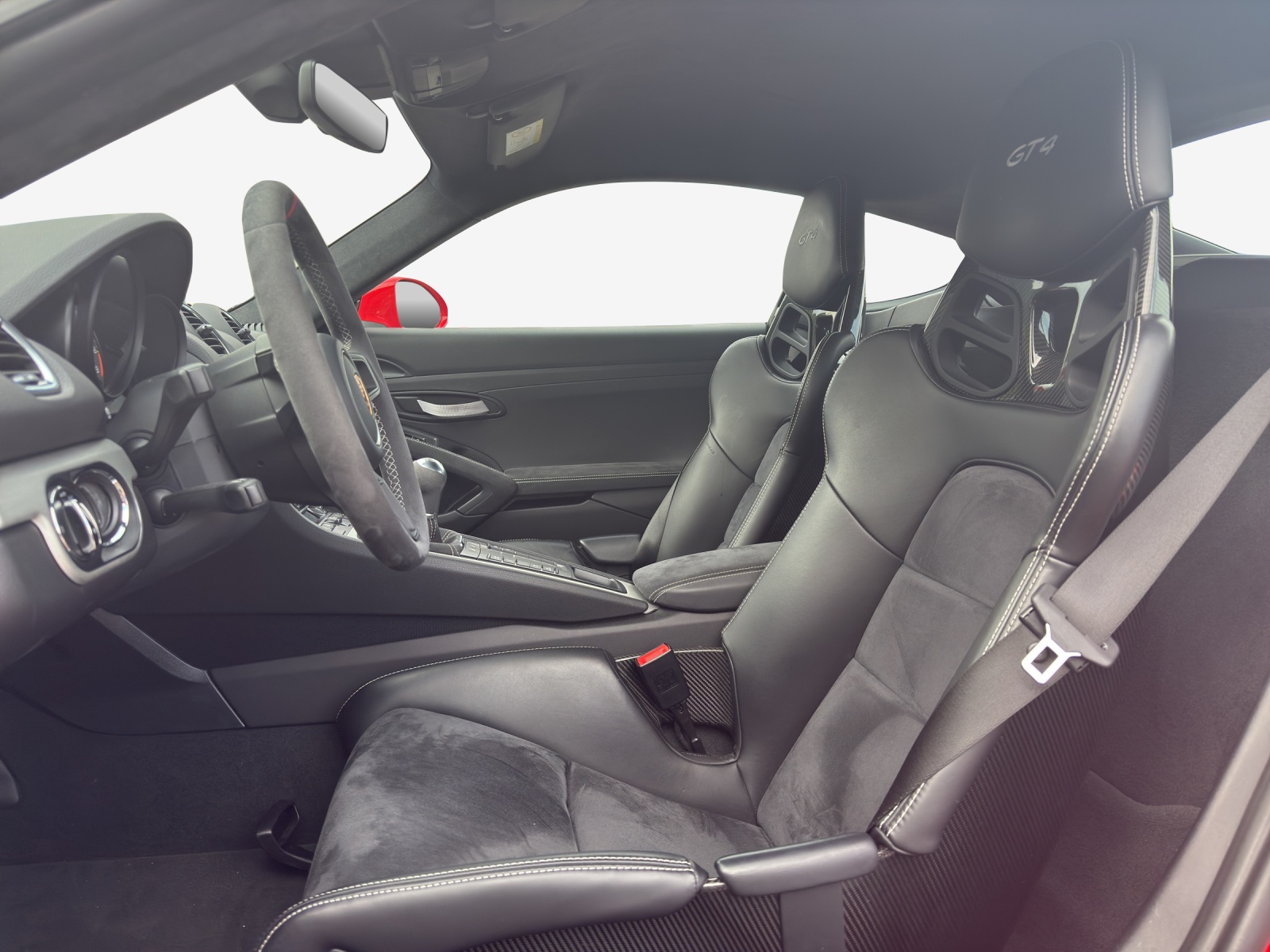 PORSCHE 718 Cayman GT4-image-7