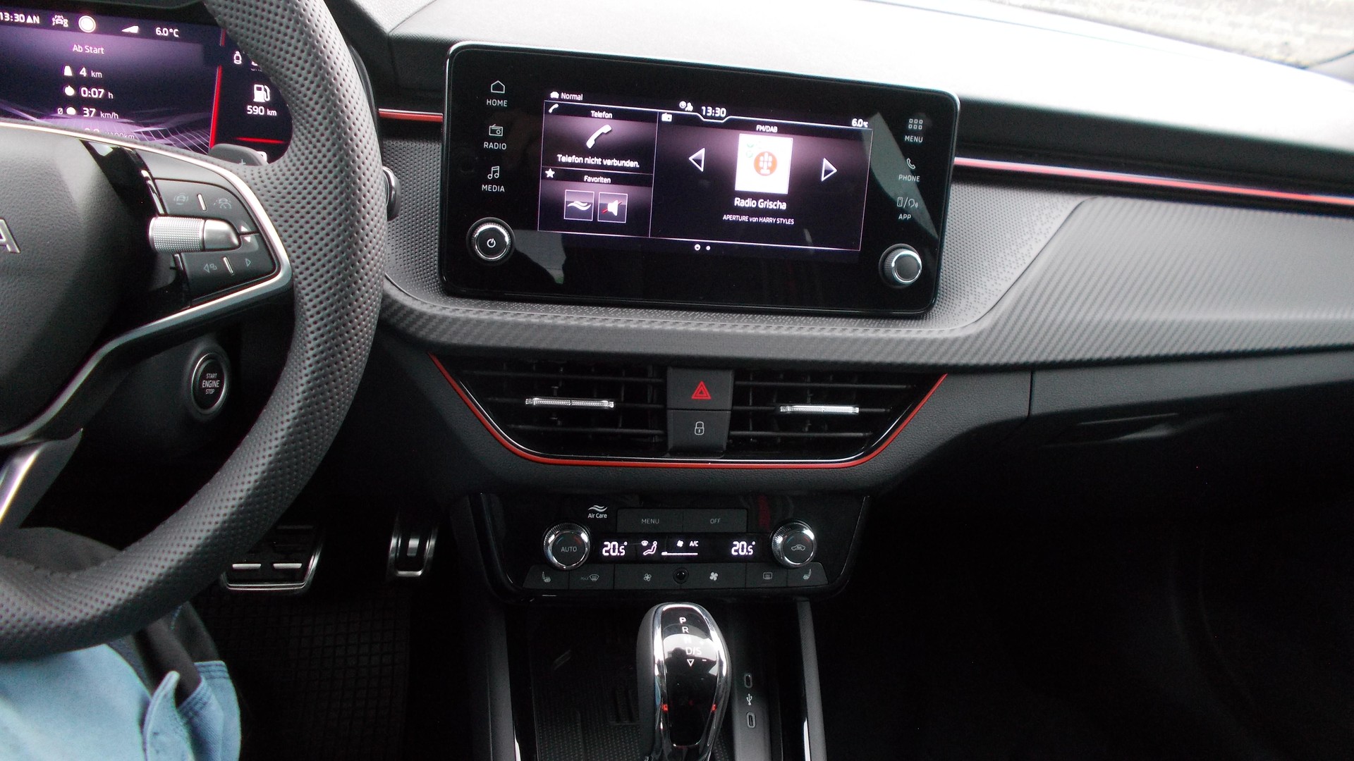 SKODA Kamiq 1.5 TSI Monte Carlo DSG-image-7