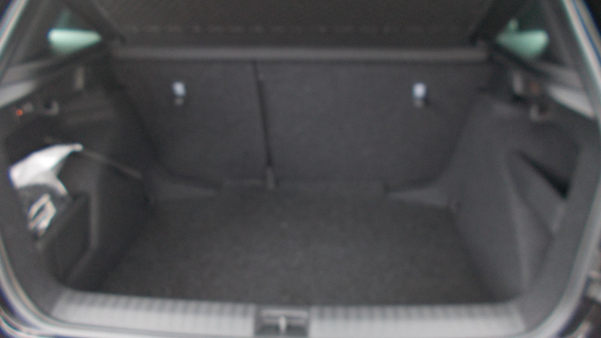 SKODA Kamiq 1.5 TSI Monte Carlo DSG-image-4
