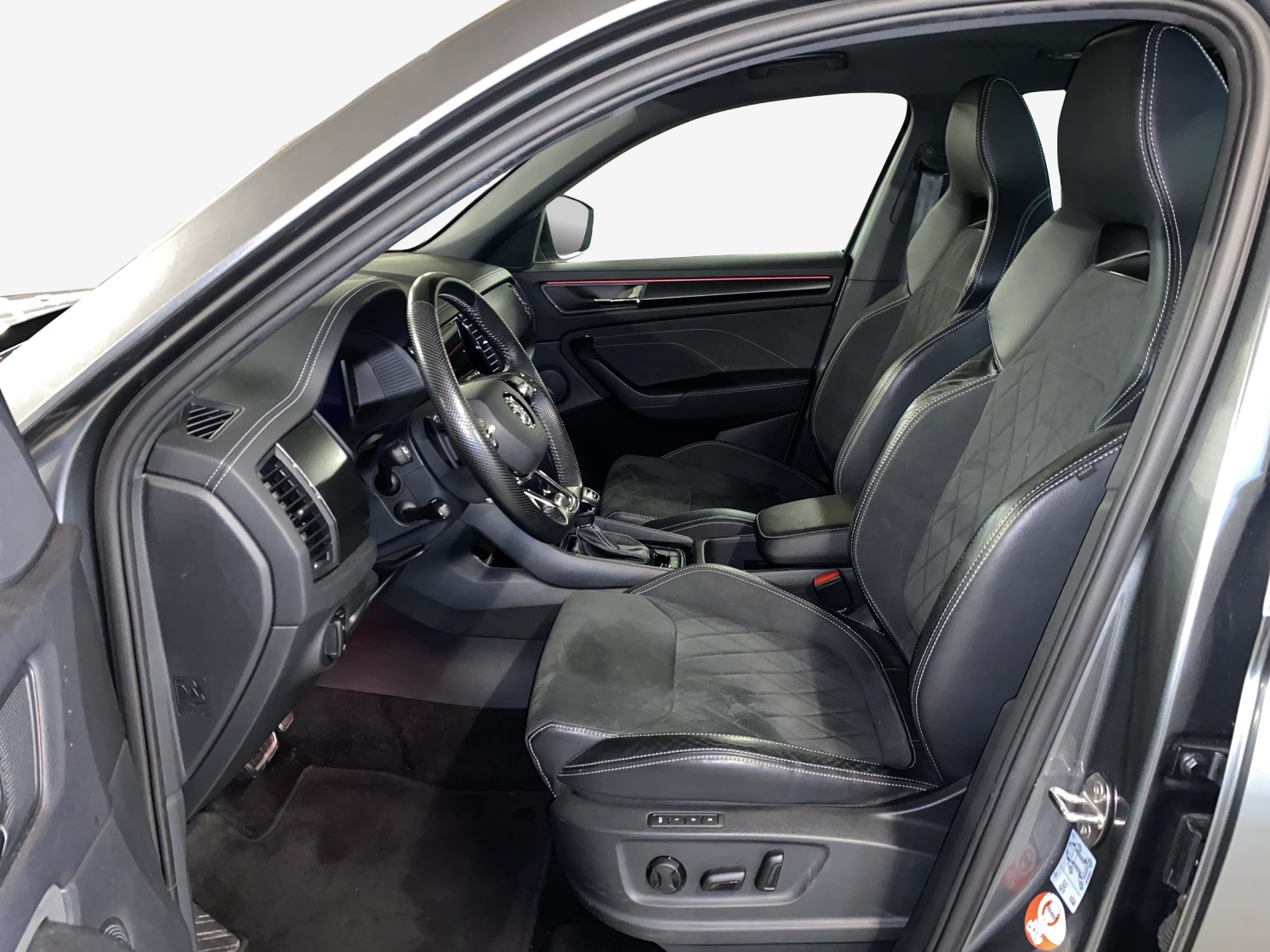 SKODA Kodiaq 2.0 TSI 4x4 SportLine-image-7