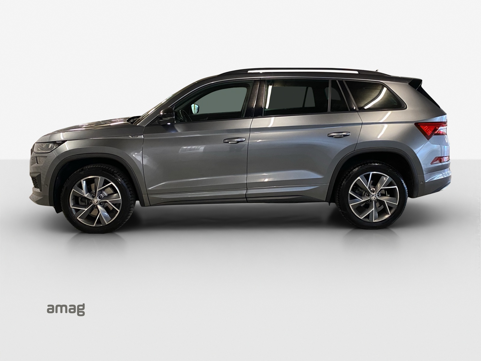 SKODA Kodiaq 2.0 TSI 4x4 SportLine-image-1