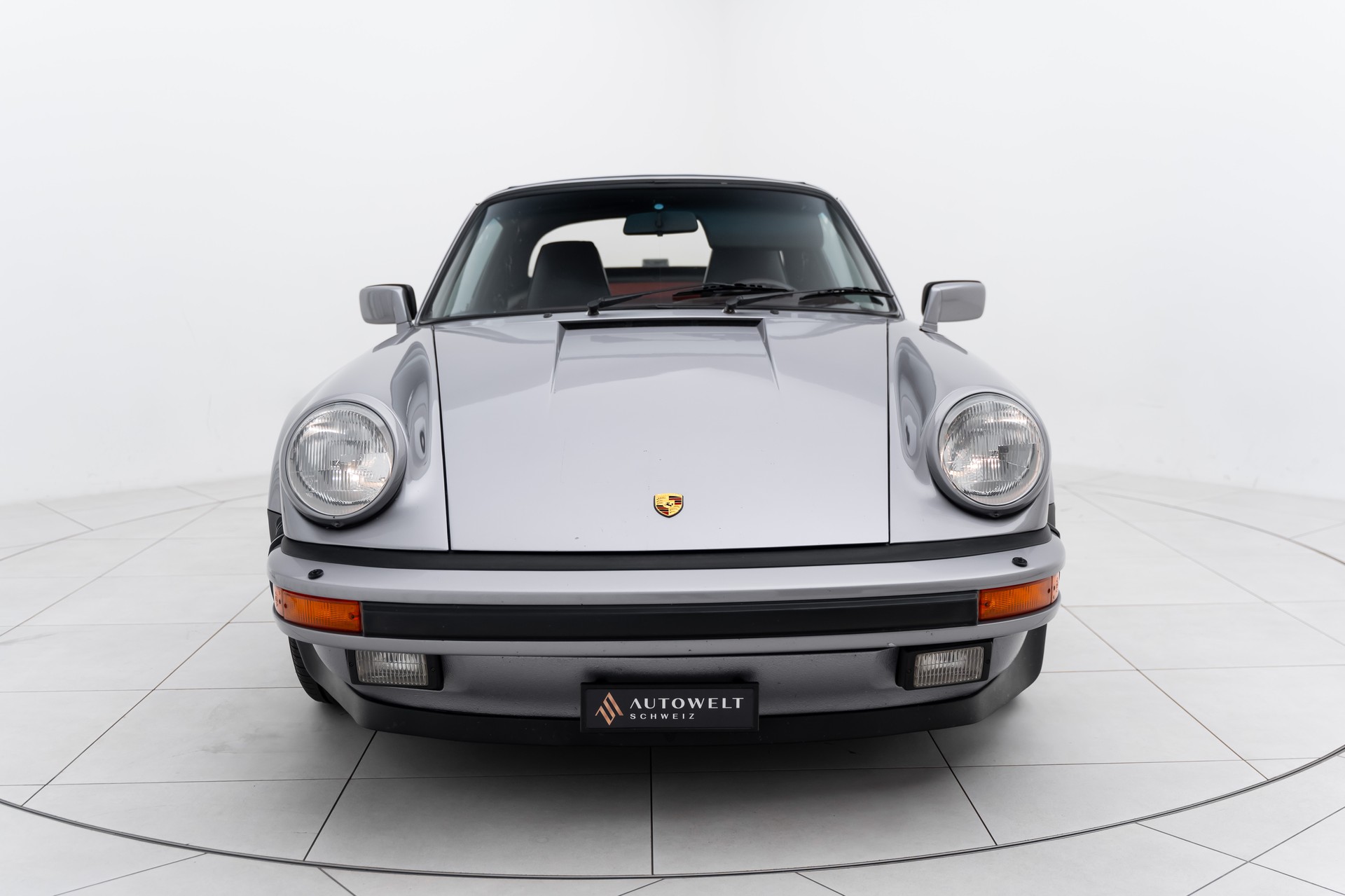 PORSCHE 911 Turbo Cabriolet-image-4