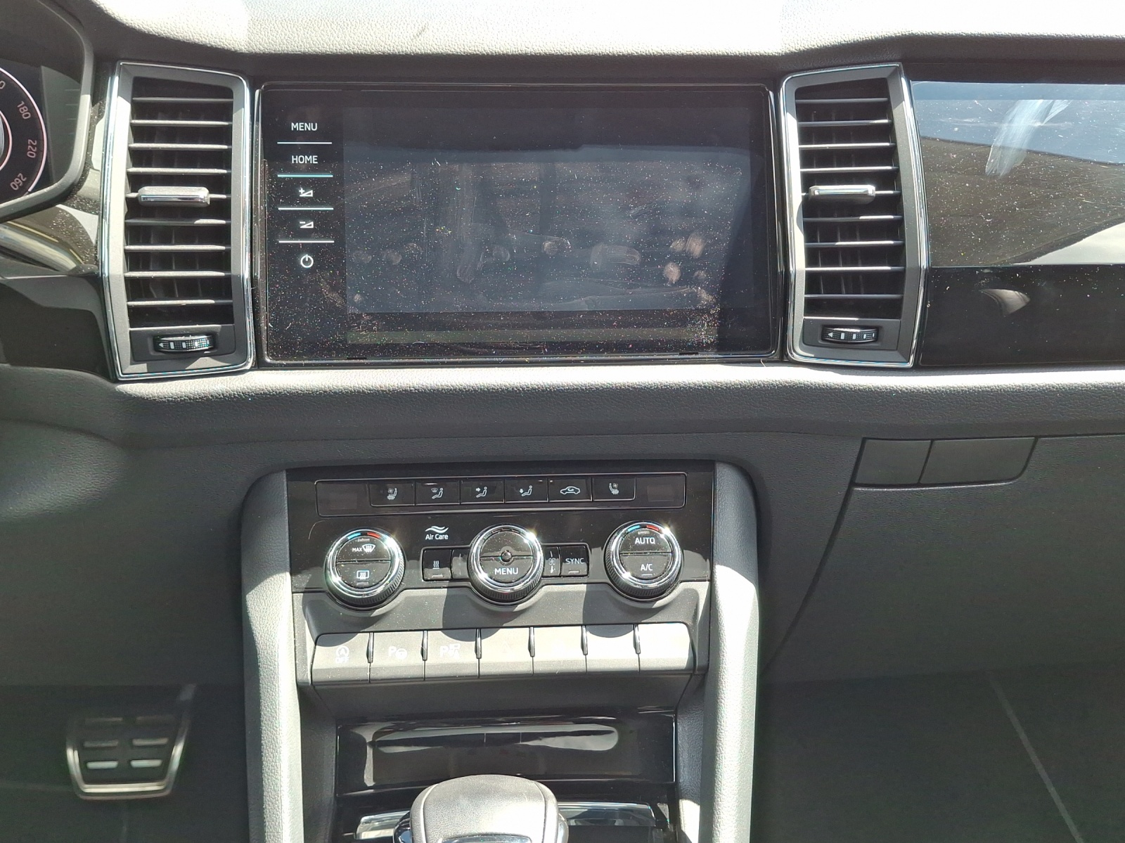 SKODA Kodiaq 2.0 TDI CR L&K 4x4 DSG-image-10