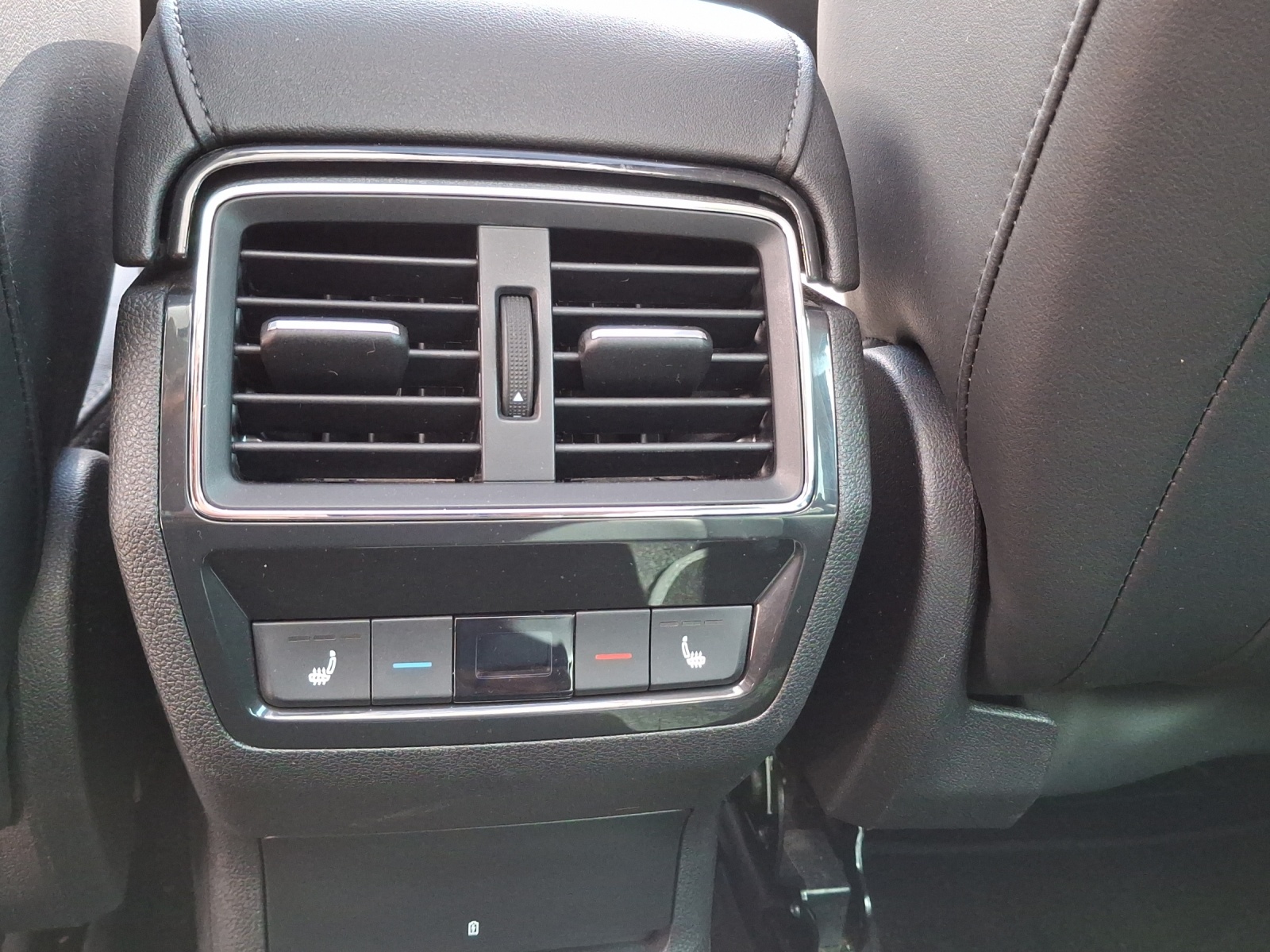 SKODA Kodiaq 2.0 TDI CR L&K 4x4 DSG-image-14