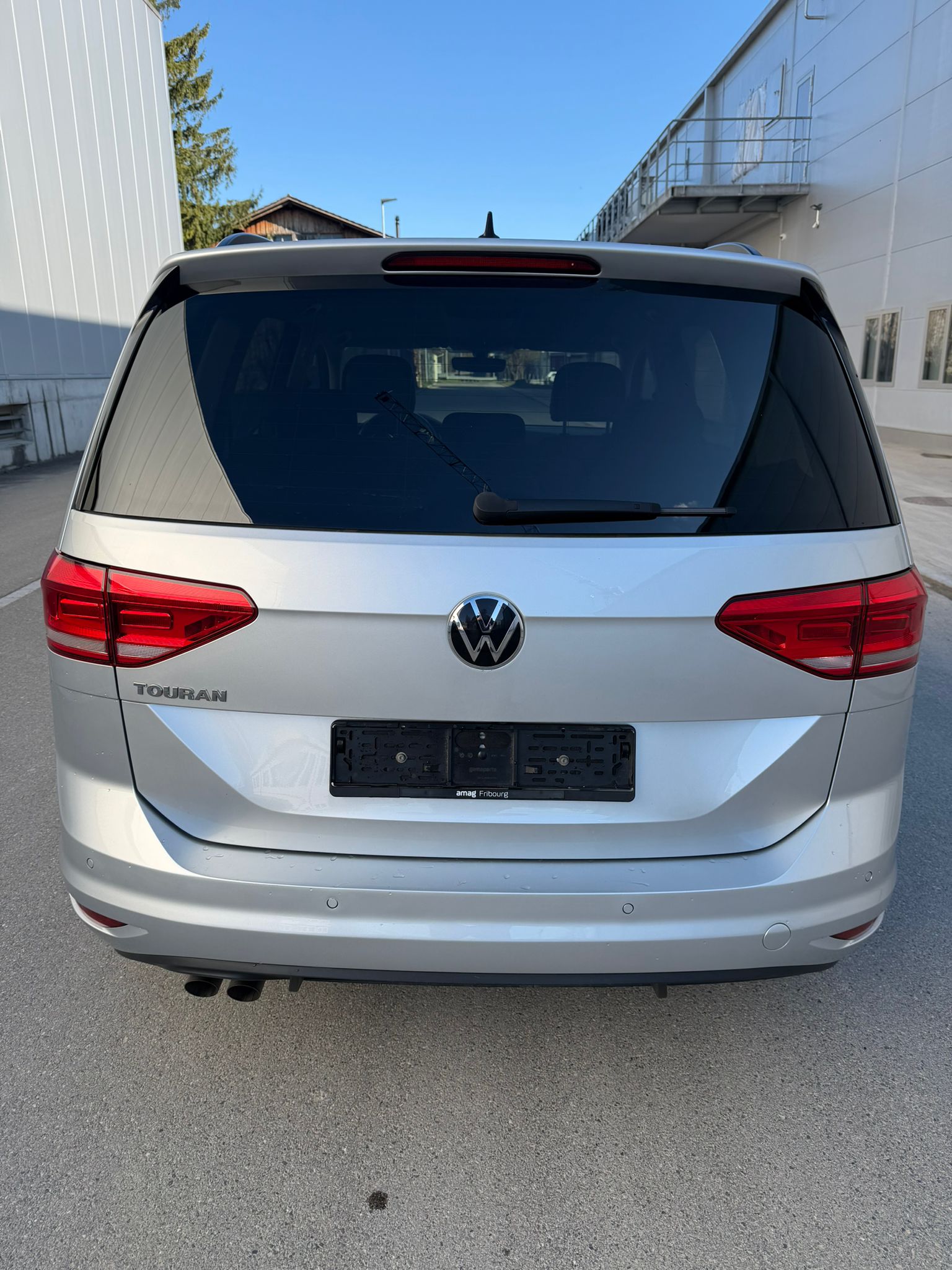 VW Touran 2.0 TDI BlueMotion Technology Comfortline DSG-image-3