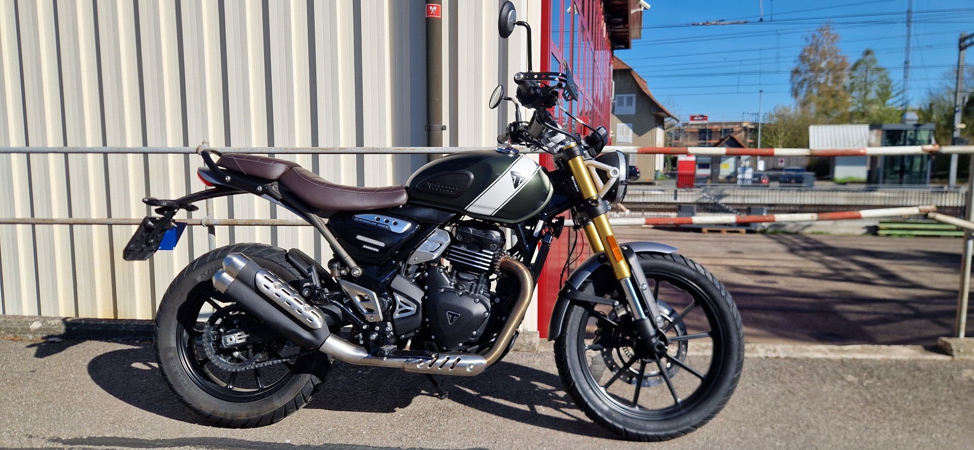 TRIUMPH Scrambler 400 X