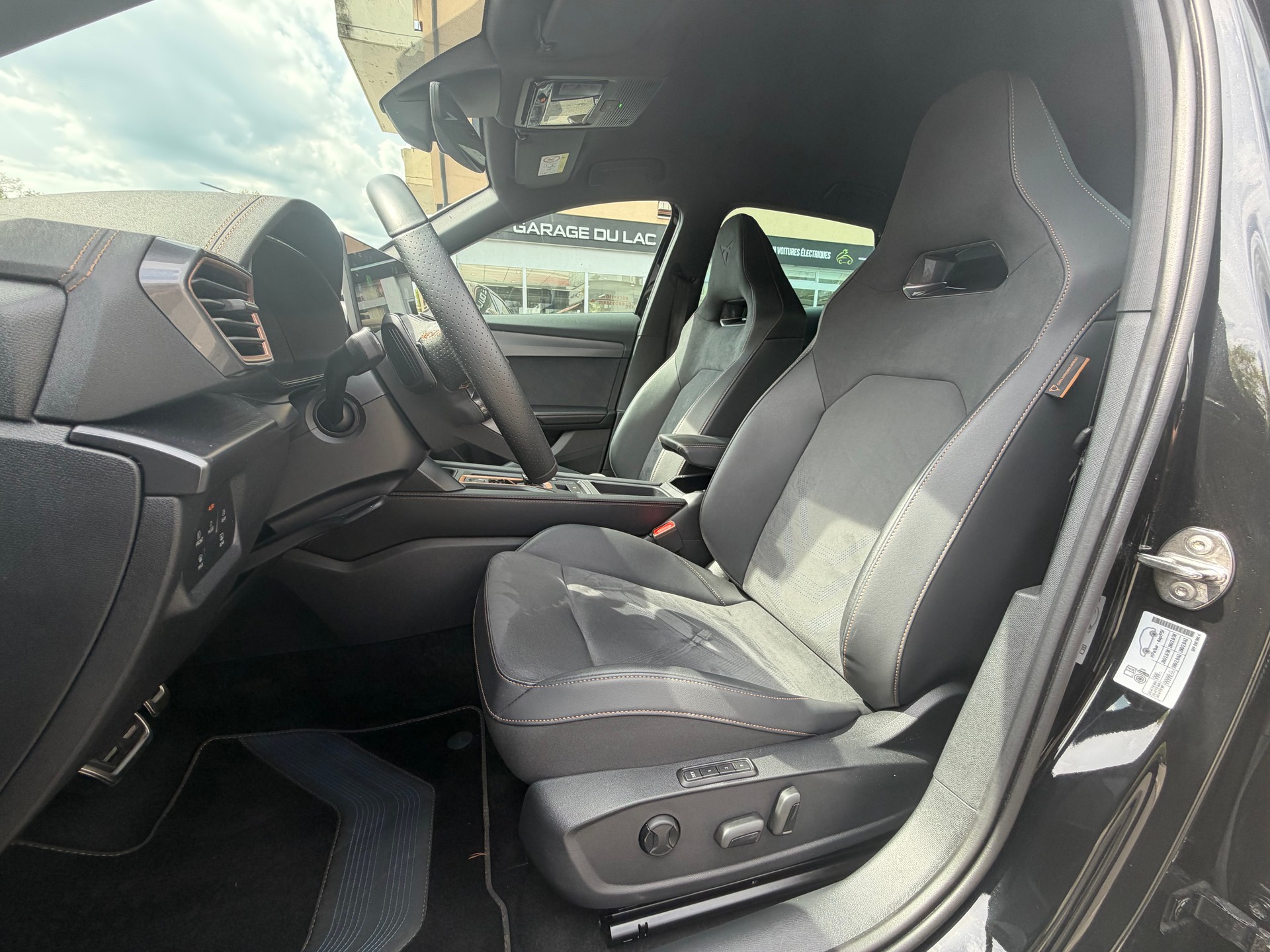 CUPRA Formentor 1.5 e-HYBRID pHEV VZ DSG-image-11