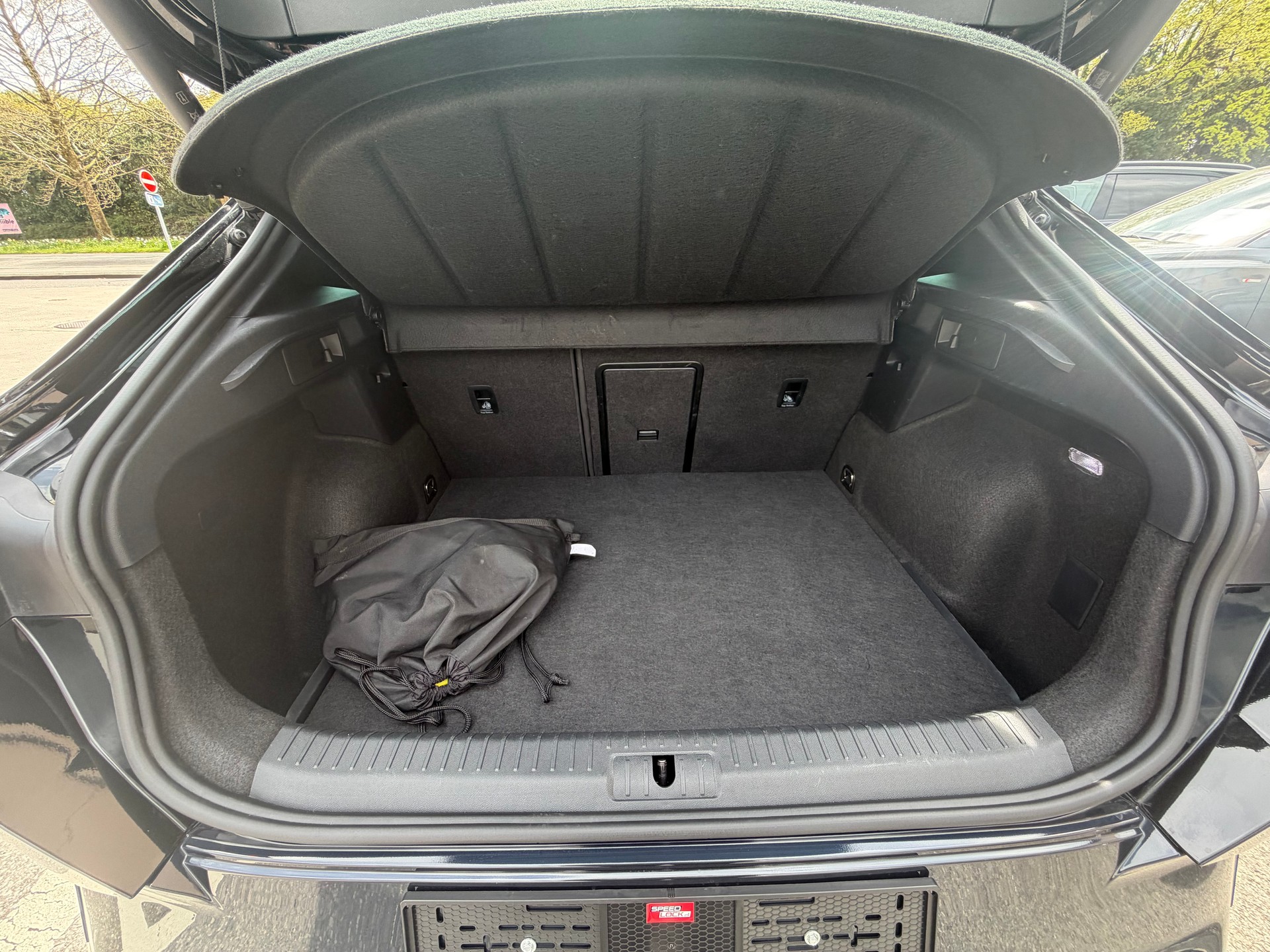 CUPRA Formentor 1.5 e-HYBRID pHEV VZ DSG-image-8