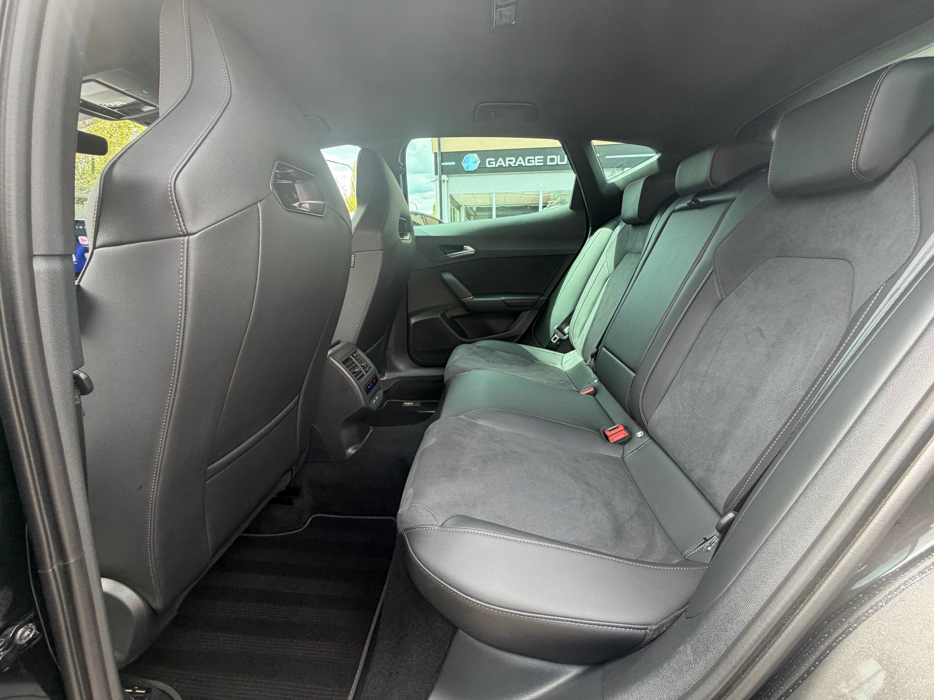 CUPRA Formentor 1.5 e-HYBRID pHEV VZ DSG-image-9